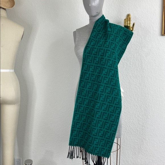 Fendi VTG Fendi Green Fringe Black Logo Scarf Wrap Size ONE SIZE - 7 Thumbnail