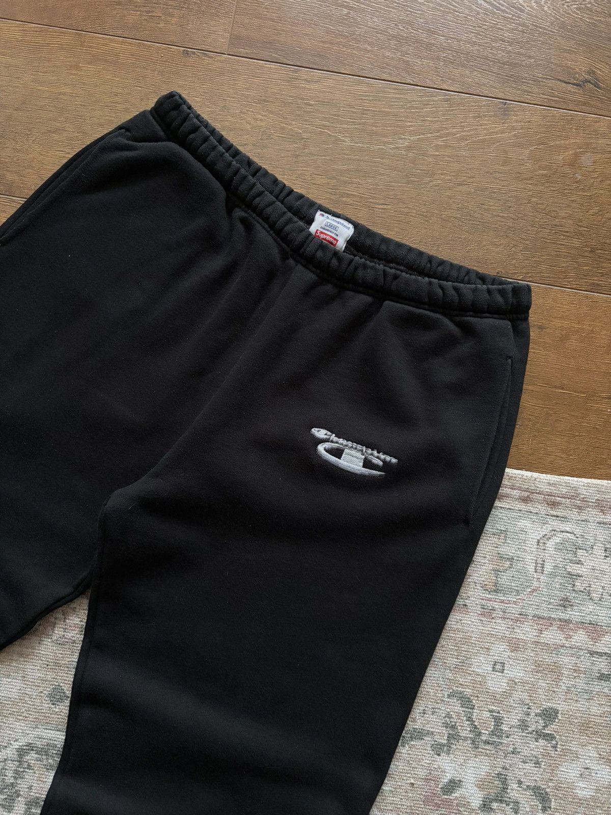 Champion × Supreme Supreme x Champion black sweatpants Size US 36 / EU 52 - 1 Thumbnail