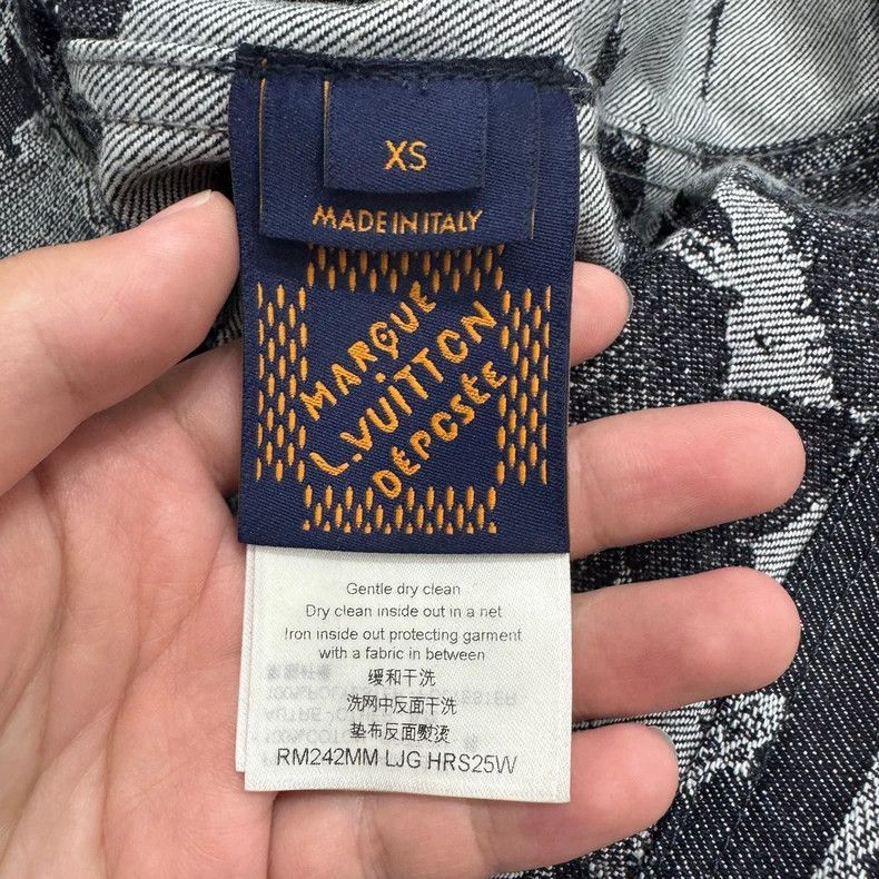 Louis Vuitton louis vuitton floral denim short sleeve-2508 Size US XS / EU 42 / 0 - 4 Thumbnail