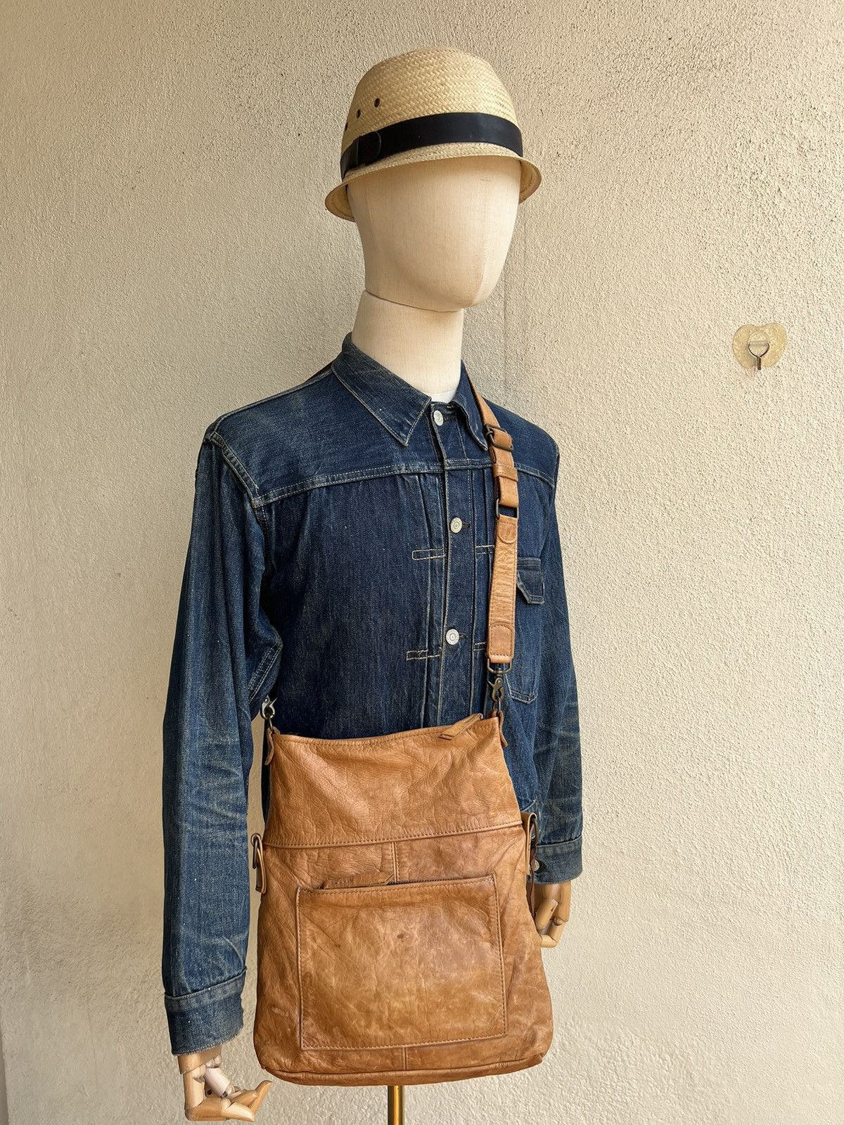 Leather Vintage Vanity Bash Japan Distressed Patina Leather Bag Size ONE SIZE - 3 Thumbnail