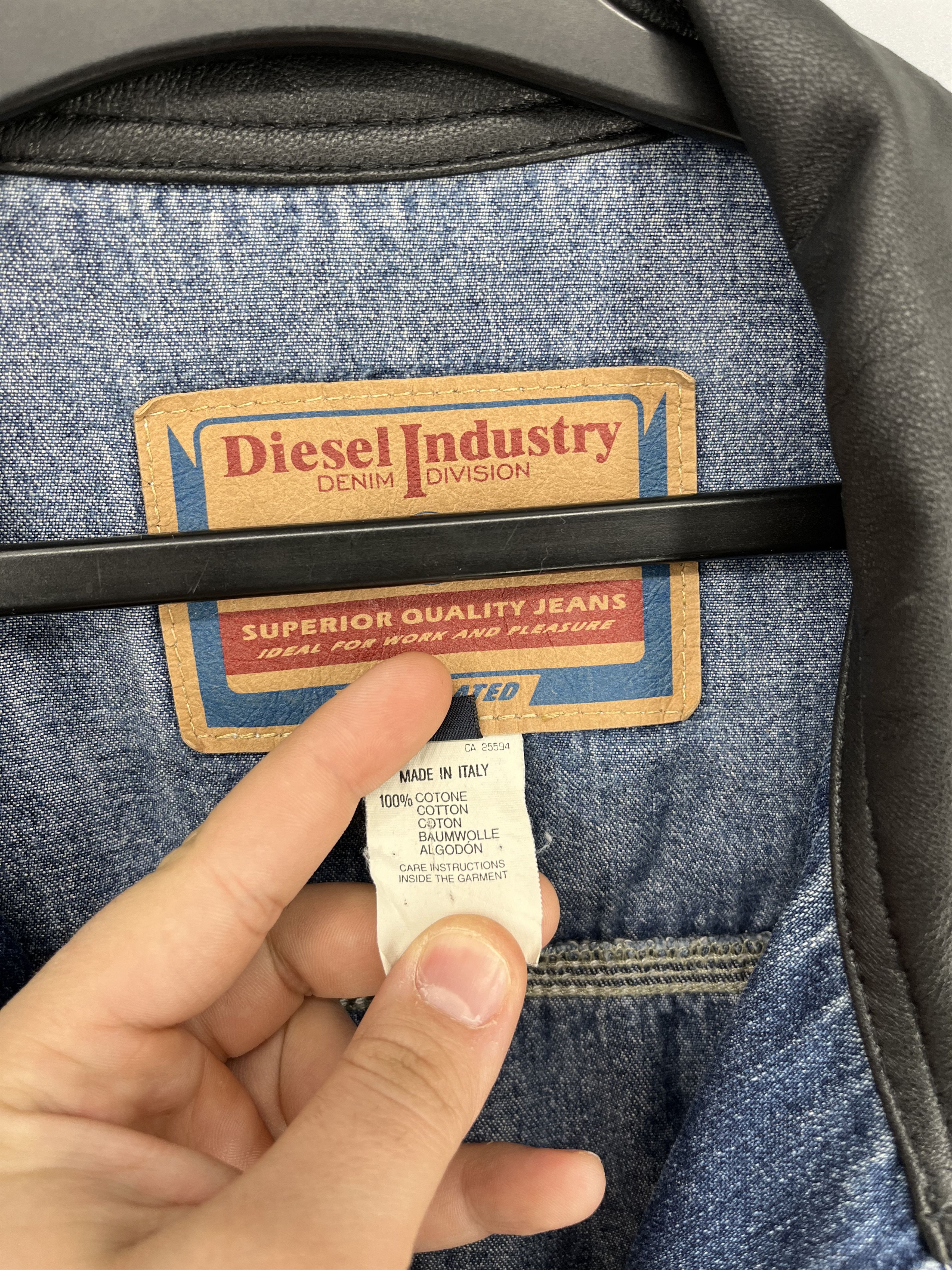 Diesel Vintage DIESEL Jacket Trucker 90s Boxy Fit Leather Rare Hype Size US XL / EU 56 / 4 - 10 Thumbnail