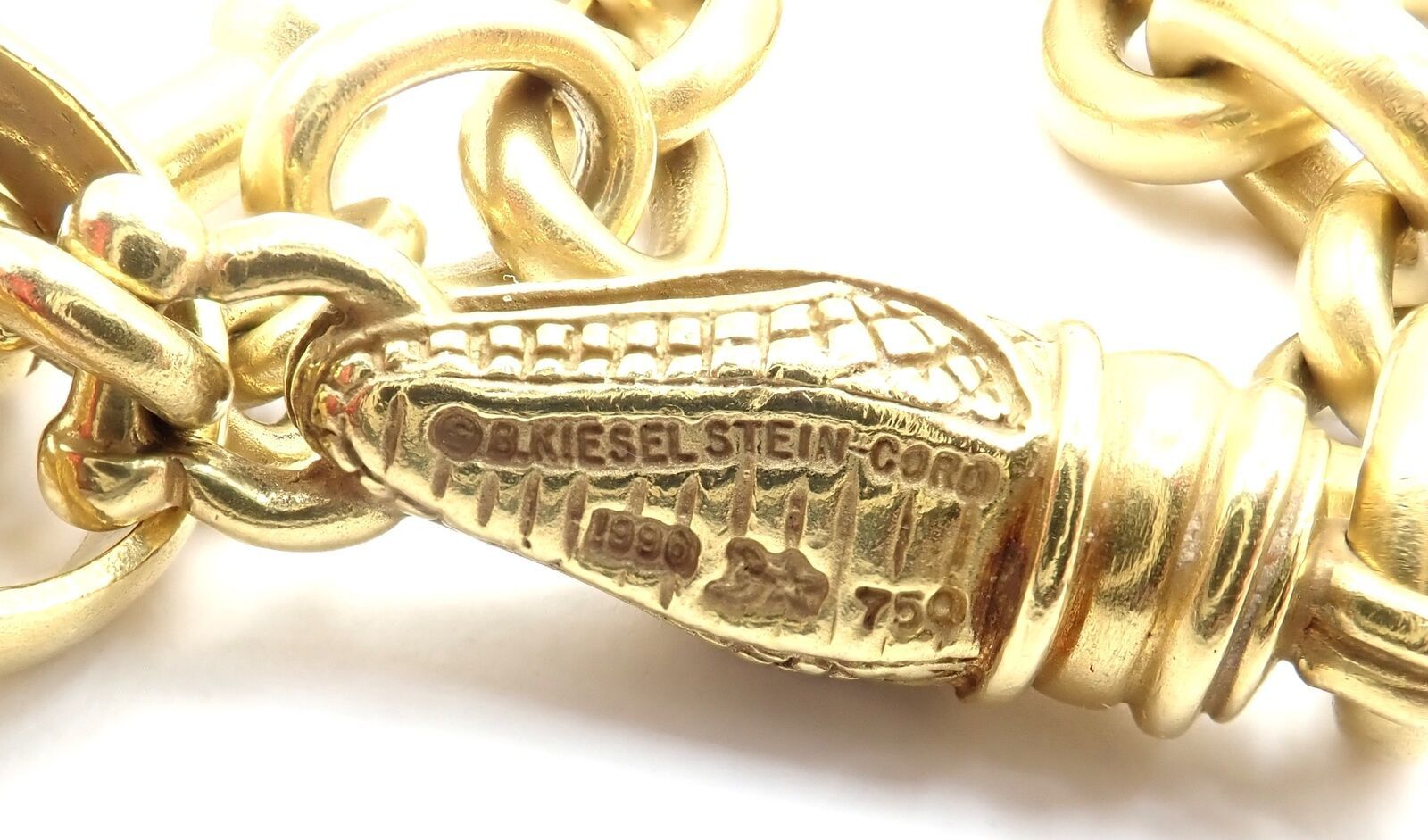 Kieselstein Cord Yellow Gold Alligator Head Toggle Necklace