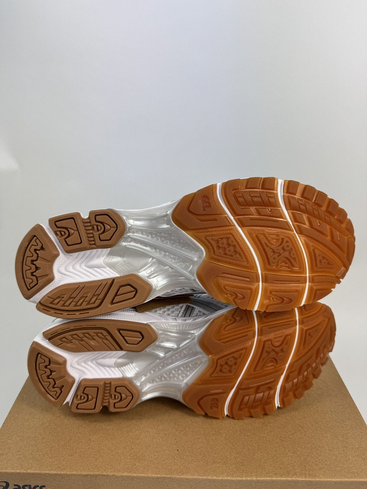 A.P.C. × Asics GEL KAYANO 14 SNEAKERS Size US 10 / EU 43 - 5 Thumbnail