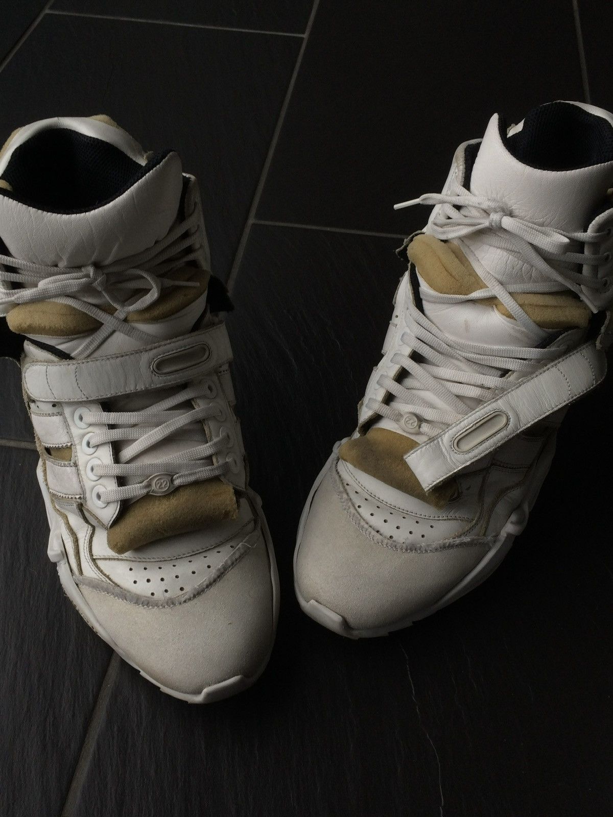Maison Margiela Maison Margiela Retro Fit High Size US 9.5 / EU 42-43 - 1 Thumbnail