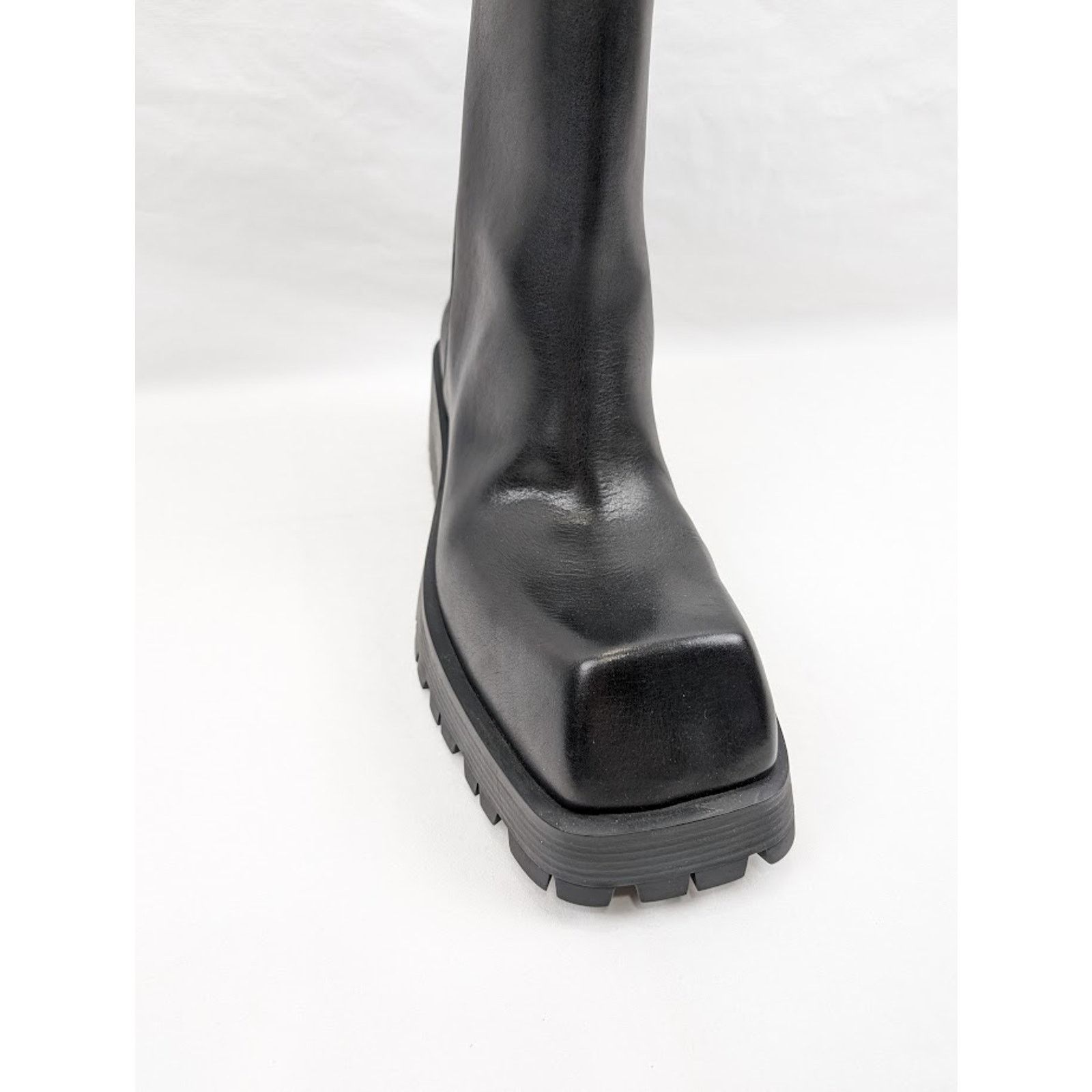 Balenciaga o1rshd1 Calfskin Trooper Bootie in Black Size US 10 / EU 43 - 4 Thumbnail