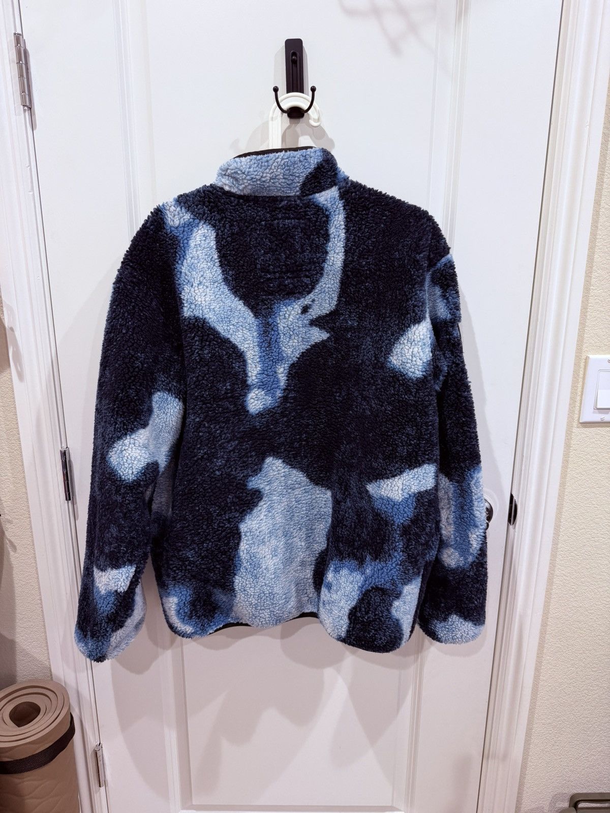 Supreme × The North Face Supreme x TNF Bleached Denim Print Fleece Jacket Indigo Size US M / EU 48-50 / 2 - 2 Thumbnail