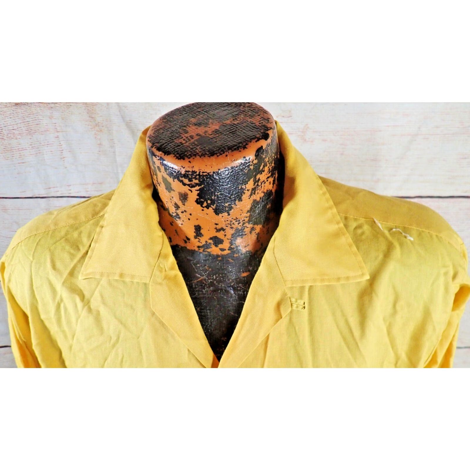 Arrow VINTAGE Arrow Sanforized Loop Collar Shirt Adult L Long Sleeve 1950s Rockabilly Yellow 45" Chest Mens Size US L / EU 52-54 / 3 - 2 Thumbnail