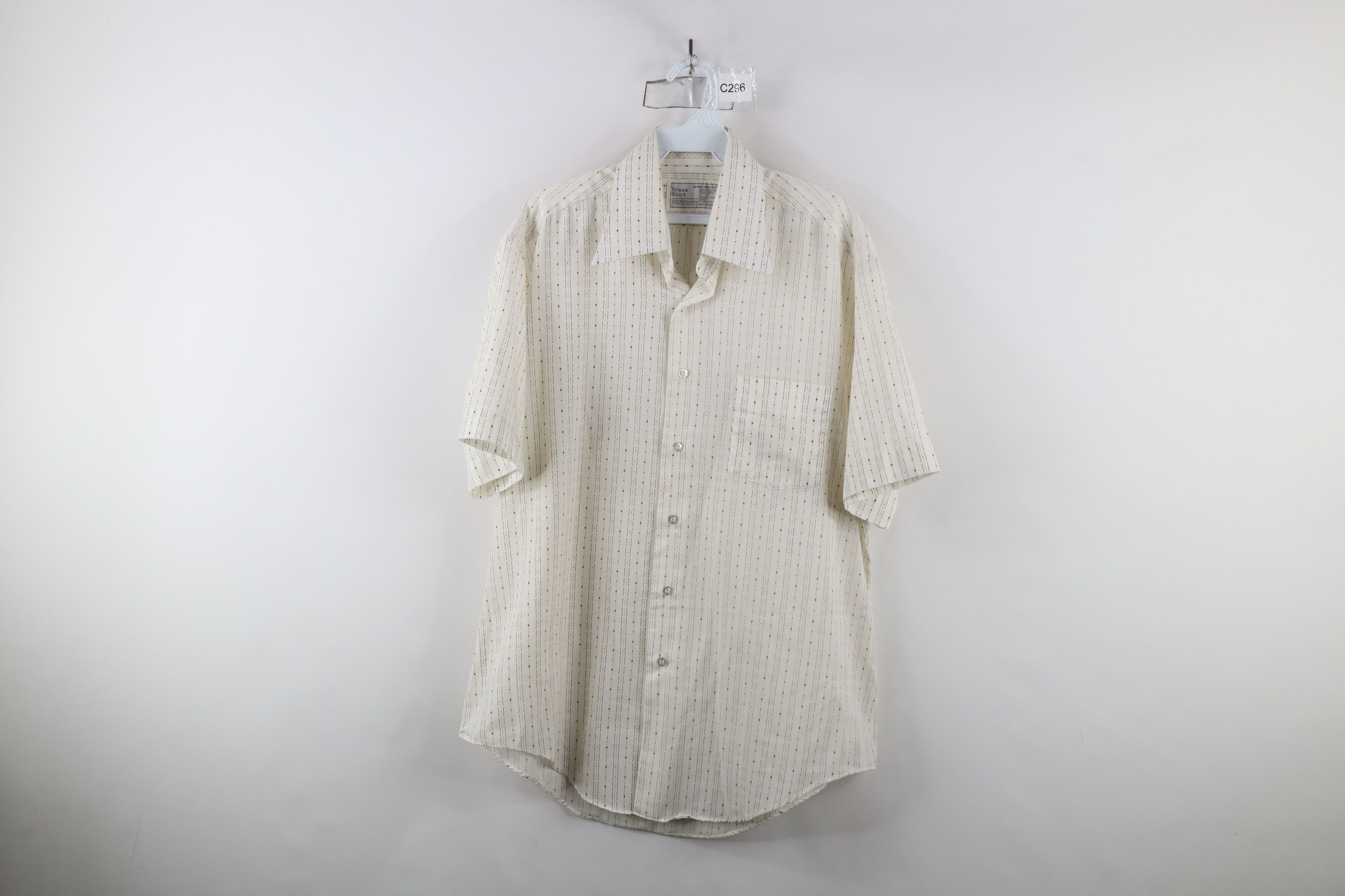 Vintage Vintage 70s Streetwear Sheer Short Sleeve Button Shirt Size US M / EU 48-50 / 2 - 1 Thumbnail