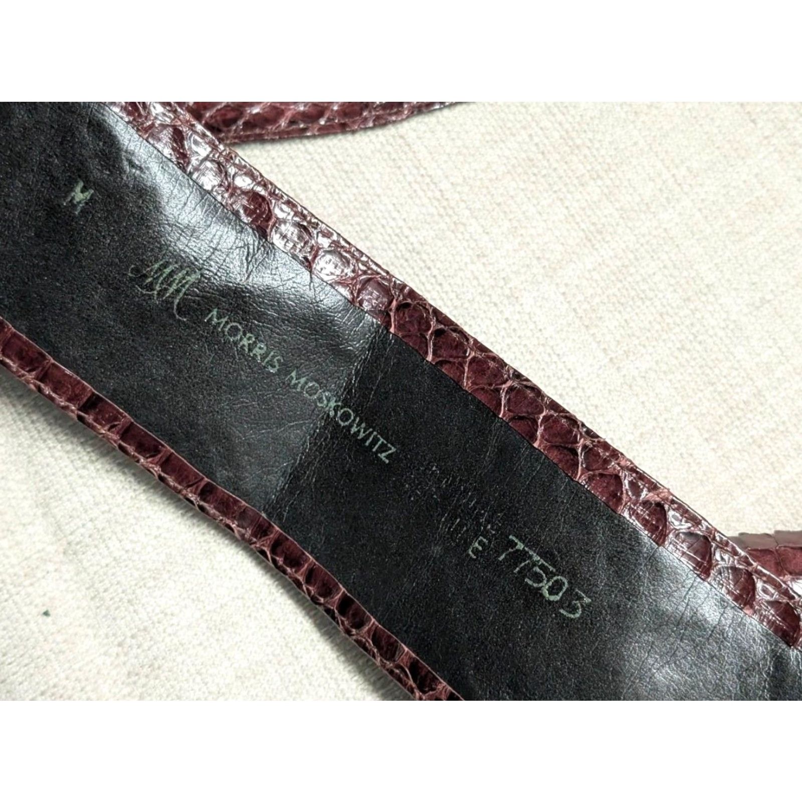 Vintage VINTAGE Morris Moskowitz GENUINE SNAKESKIN belt, Red Burgundy, M, 2.5" width, Leather, Women's, Glam, Tie Belt, 34-35 in, 1980s, Mens? Womens Size M / US 6-8 / IT 42-44 - 5 Thumbnail