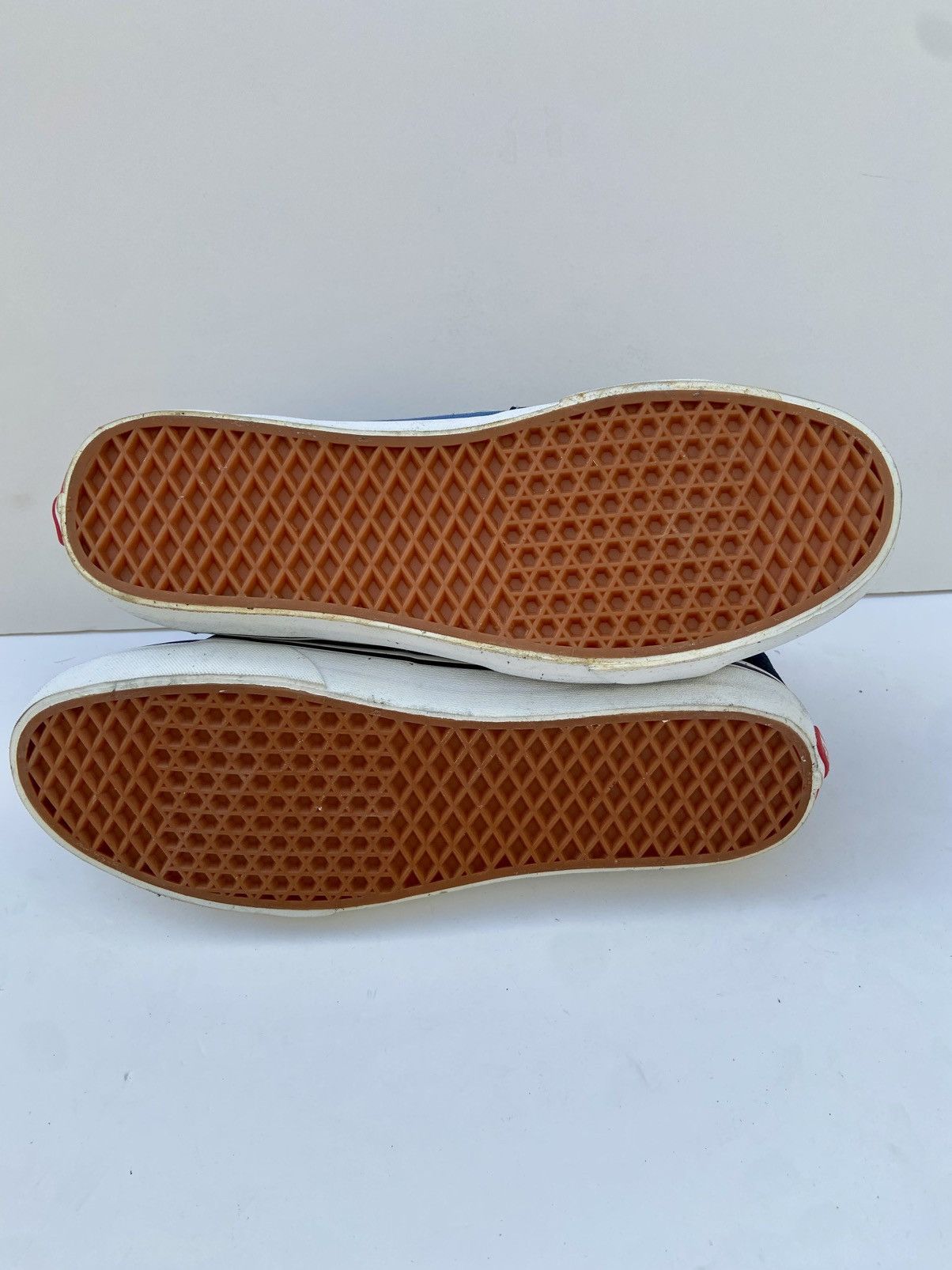 Vans Vans Sk8-Hi - Men’s 13 - New/Unused Size US 13 / EU 46 - 8 Thumbnail