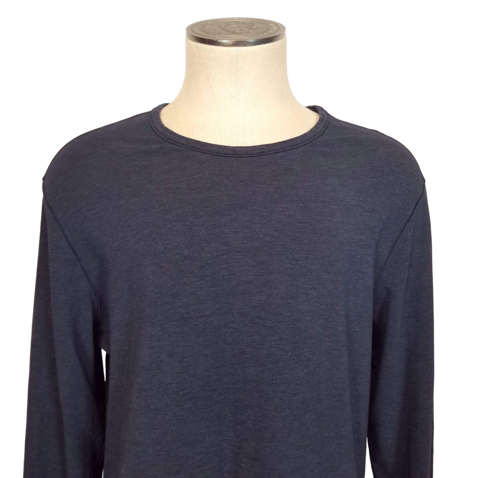 Lululemon Lululemon Men's Long Sleeve Tee Heathered Dark Blue Size XL Size US XL / EU 56 / 4 - 2 Thumbnail