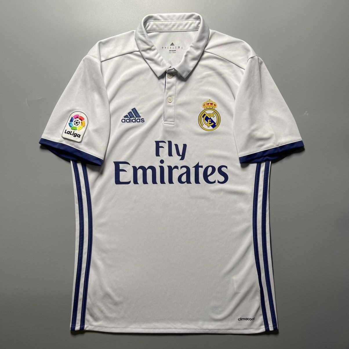 Adidas × Vintage REAL MADRID ADIDAS 2016/2017 FOOTBALL HOME JERSEY #7 RONALDO Size US S / EU 44-46 / 1 - 2 Thumbnail