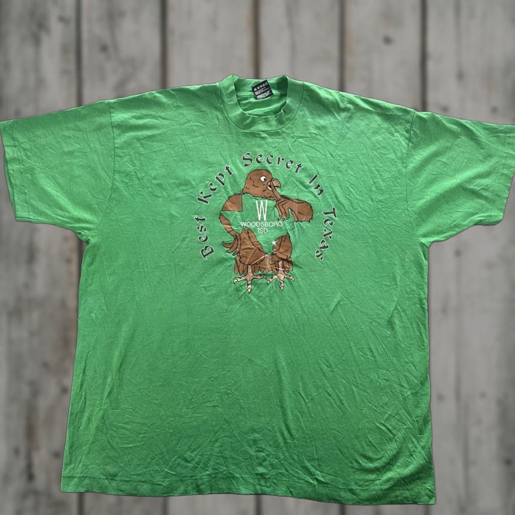 Fruit Of The Loom VINTAGE Woodsboro ISD Shirt Mens 2XL Green Best Kept Secret Texas Eagle 90s Tee Size US XXL / EU 58 / 5 - 1 Thumbnail