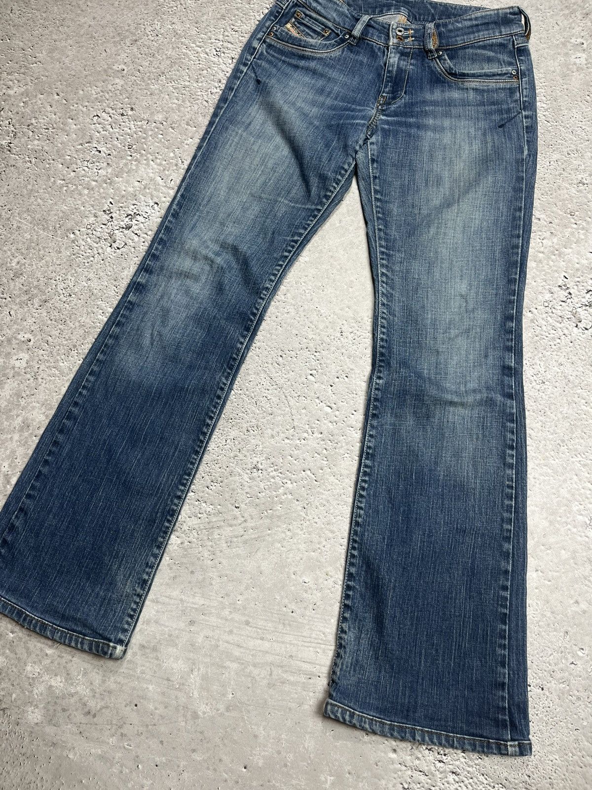 Diesel Diesel Flared Jeans Bootcut Blue Denim Size 28 Low Rise Size 28" / US 6 / IT 42 - 9 Thumbnail