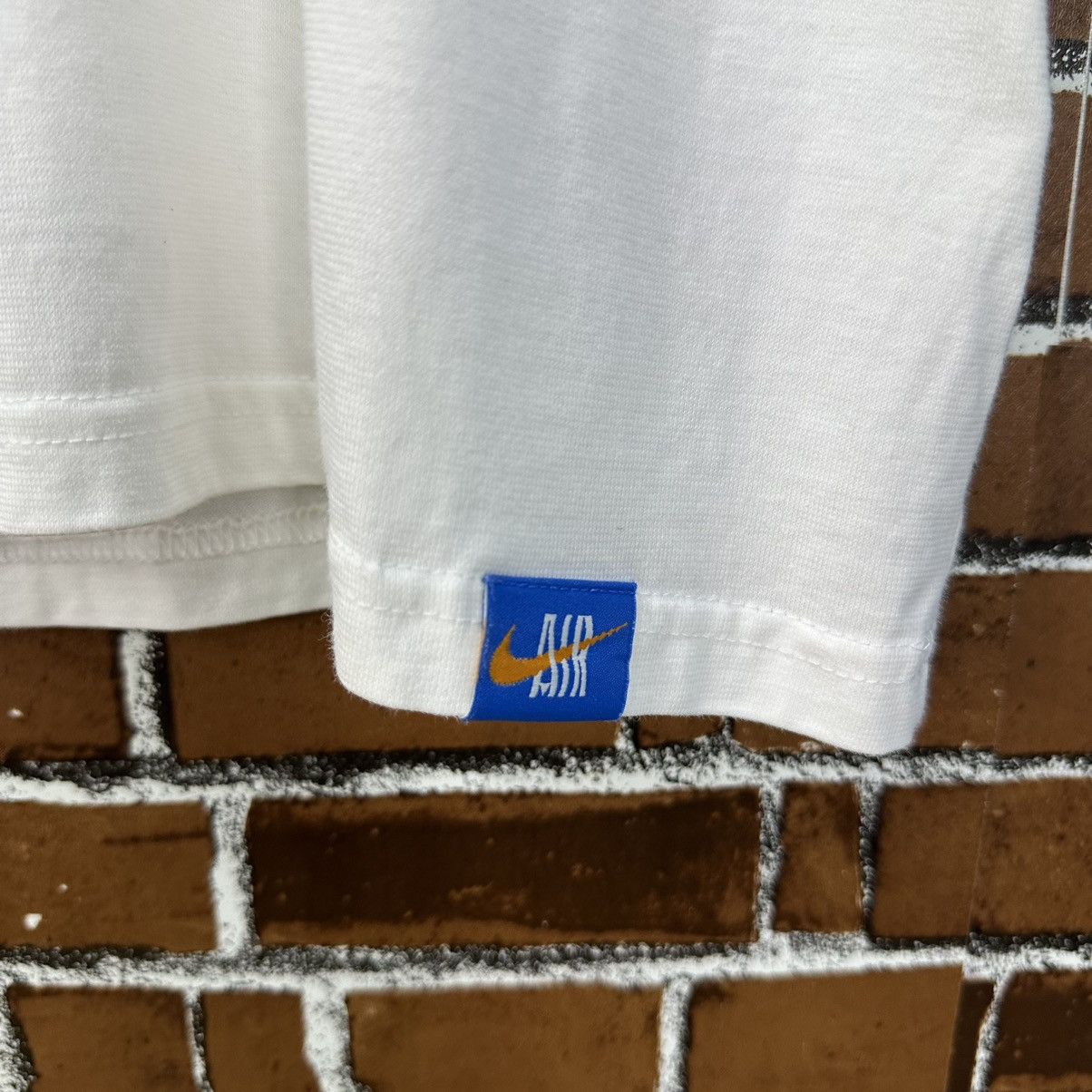 Nike Nike Air Big Logo TShirt A820 Size US L / EU 52-54 / 3 - 5 Thumbnail