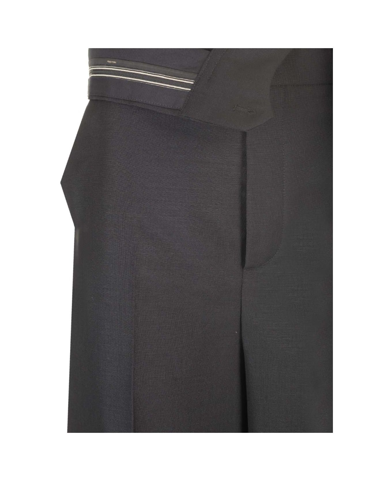 Fendi o1s1wg110426 Trousers in Black Size 27" / US 4 / IT 40 - 4 Thumbnail