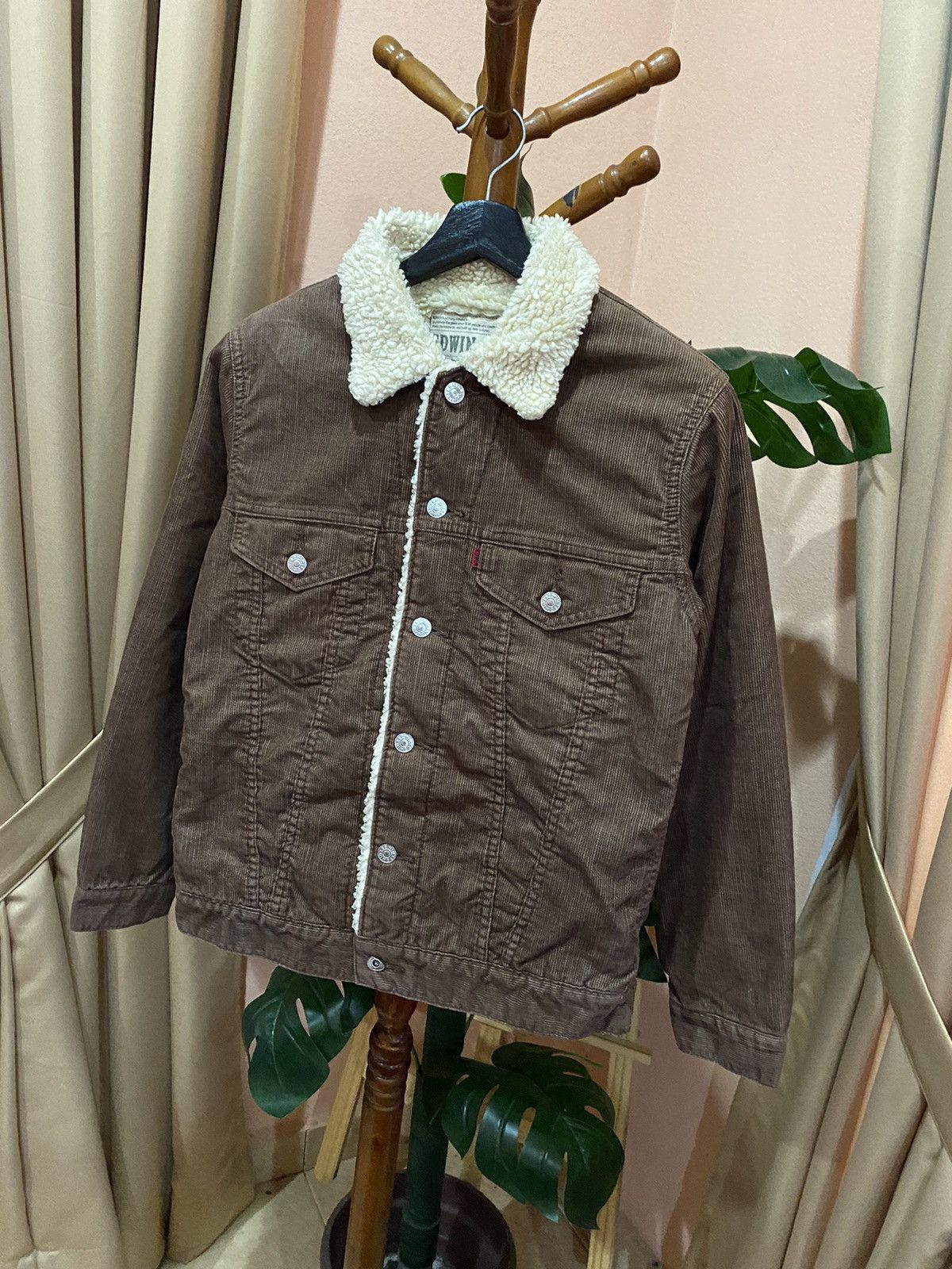 Edwin VINTAGE EDWIN SHERPA LINING CORDUROY TRUCKER JACKET Size L / US 10 / IT 46 - 3 Thumbnail
