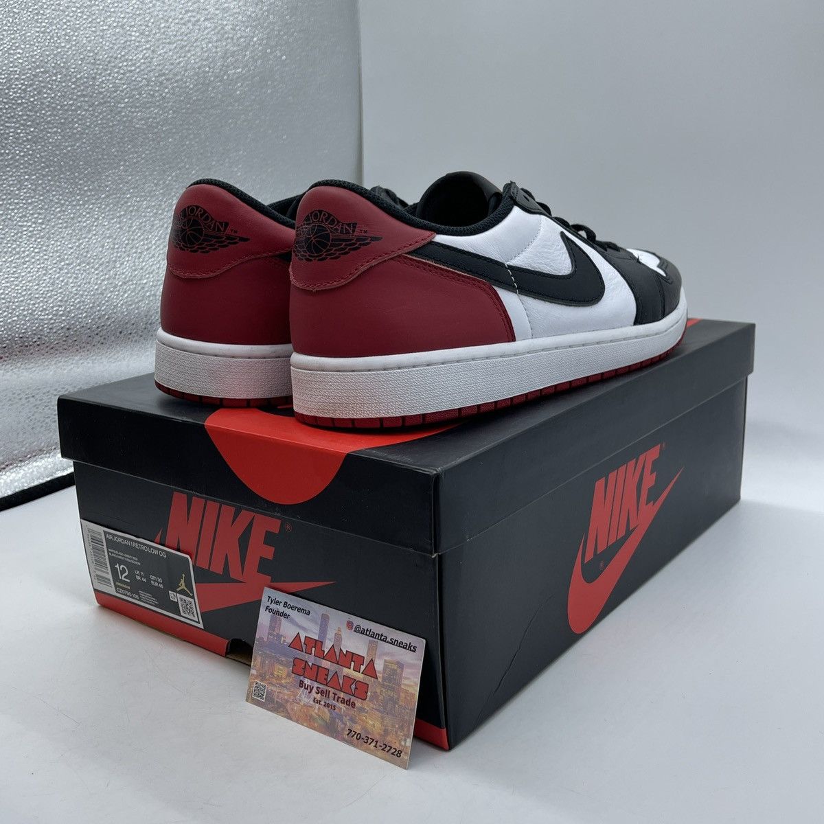Jordan Brand Air Jordan 1 low black toe Size US 12 / EU 45 - 4 Thumbnail