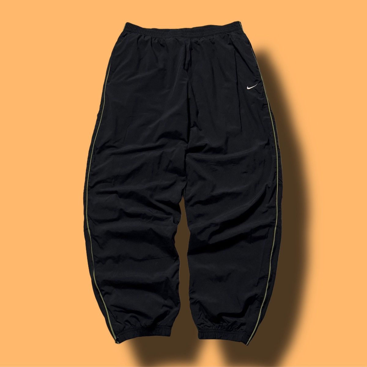 Nike × Vintage 90s Nike Vintage Nylon Challenge Court Oversize Tracksuit Size US L / EU 52-54 / 3 - 3 Thumbnail