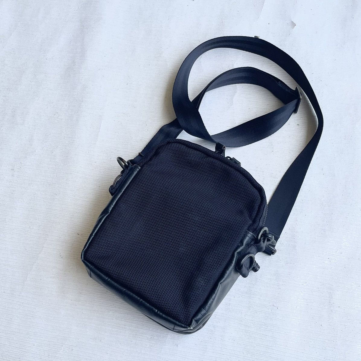 Head Porter × Porter Porter Yoshida&Co Heat Sling Bag/Crossbody Size ONE SIZE - 23 Thumbnail