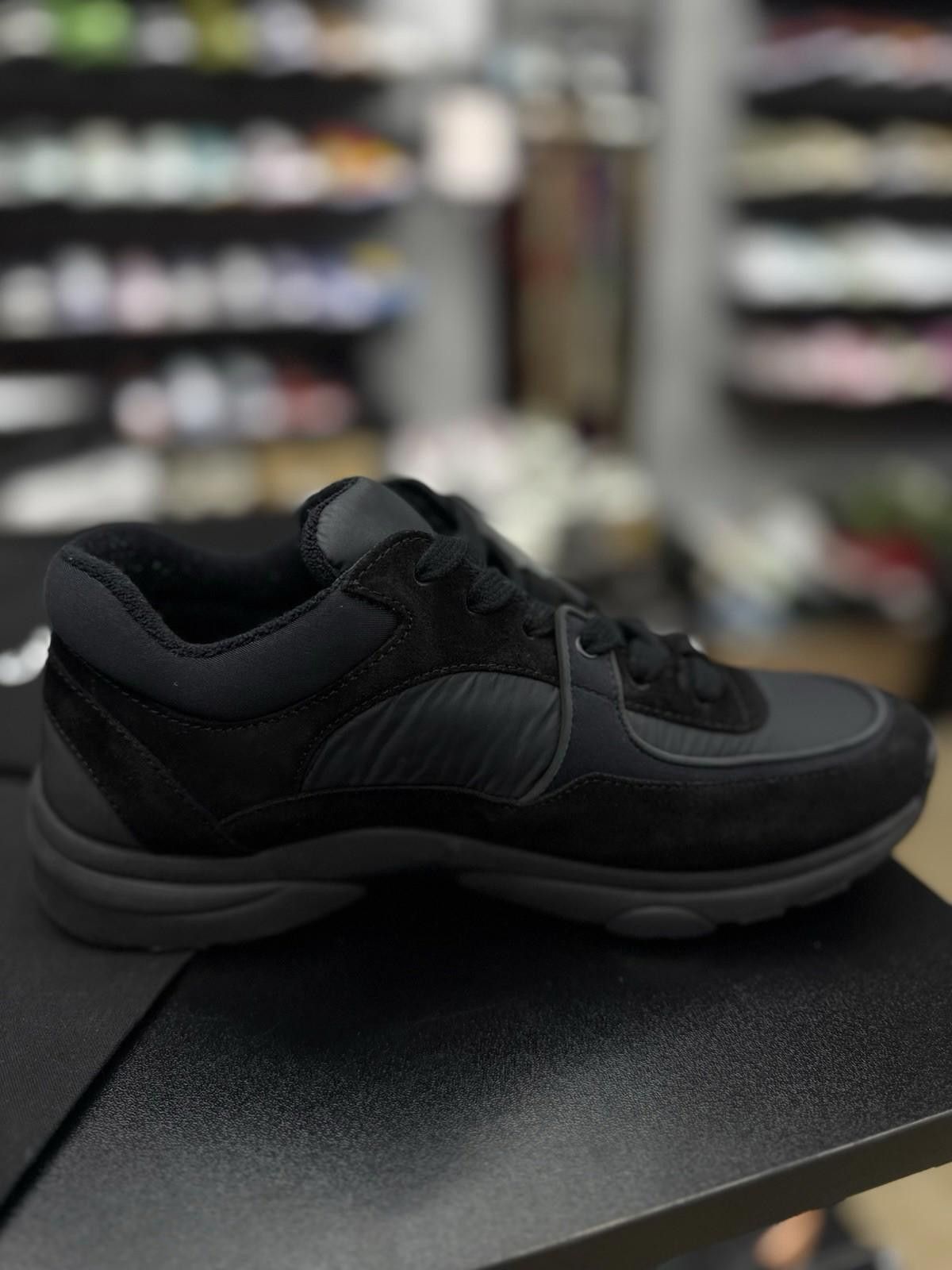 Chanel Size 39EU/9US (W) - Chanel CC Logo Sneaker Black $1300 Size US 9 / IT 39 - 7 Thumbnail