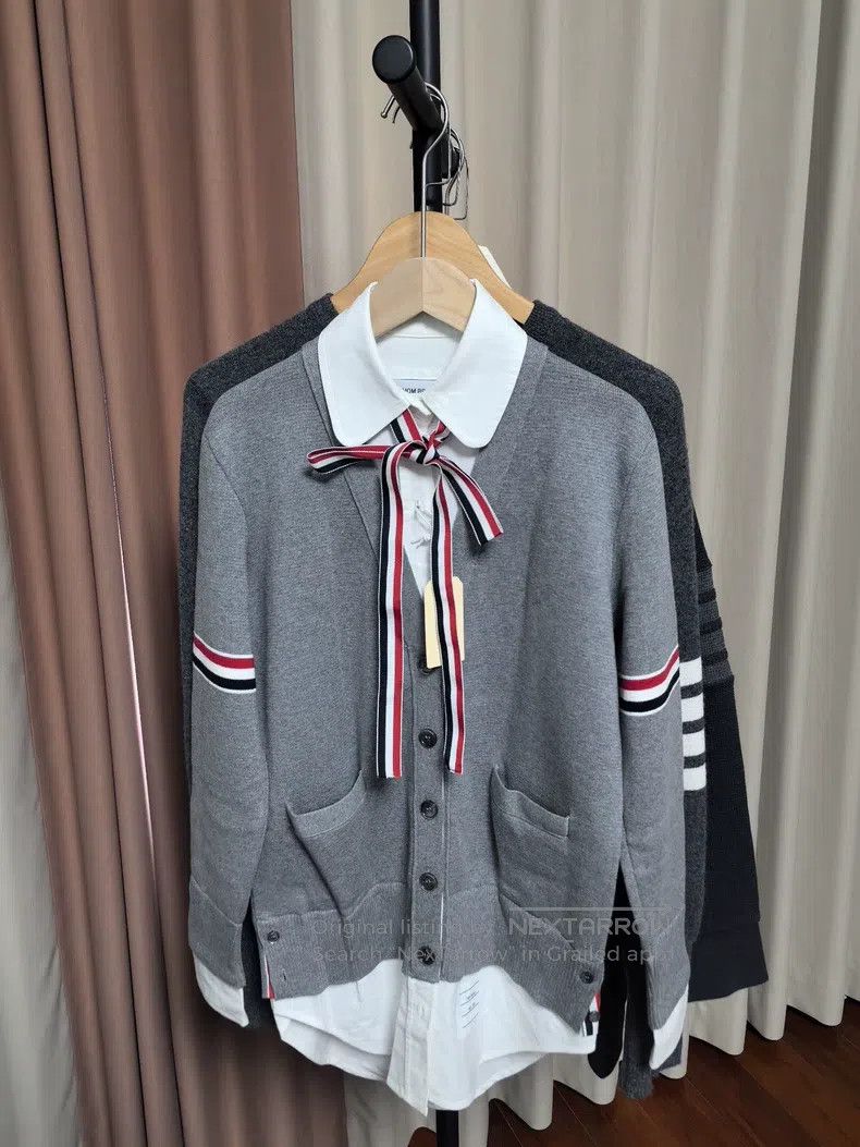 Thom Browne Thom Browne Sleeve badge cardigan Size XS / US 0-2 / IT 36-38 - 2 Thumbnail