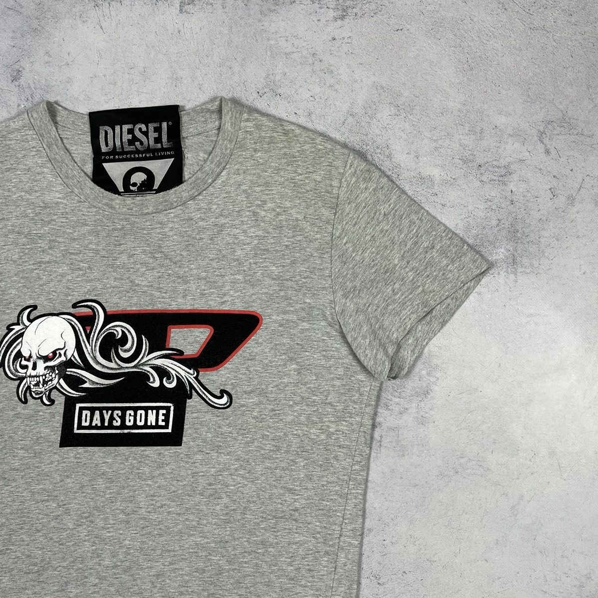 Diesel Rare Diesel x Palystation Days Gone Skulls Big Logo T Shirt Size US S / EU 44-46 / 1 - 3 Thumbnail
