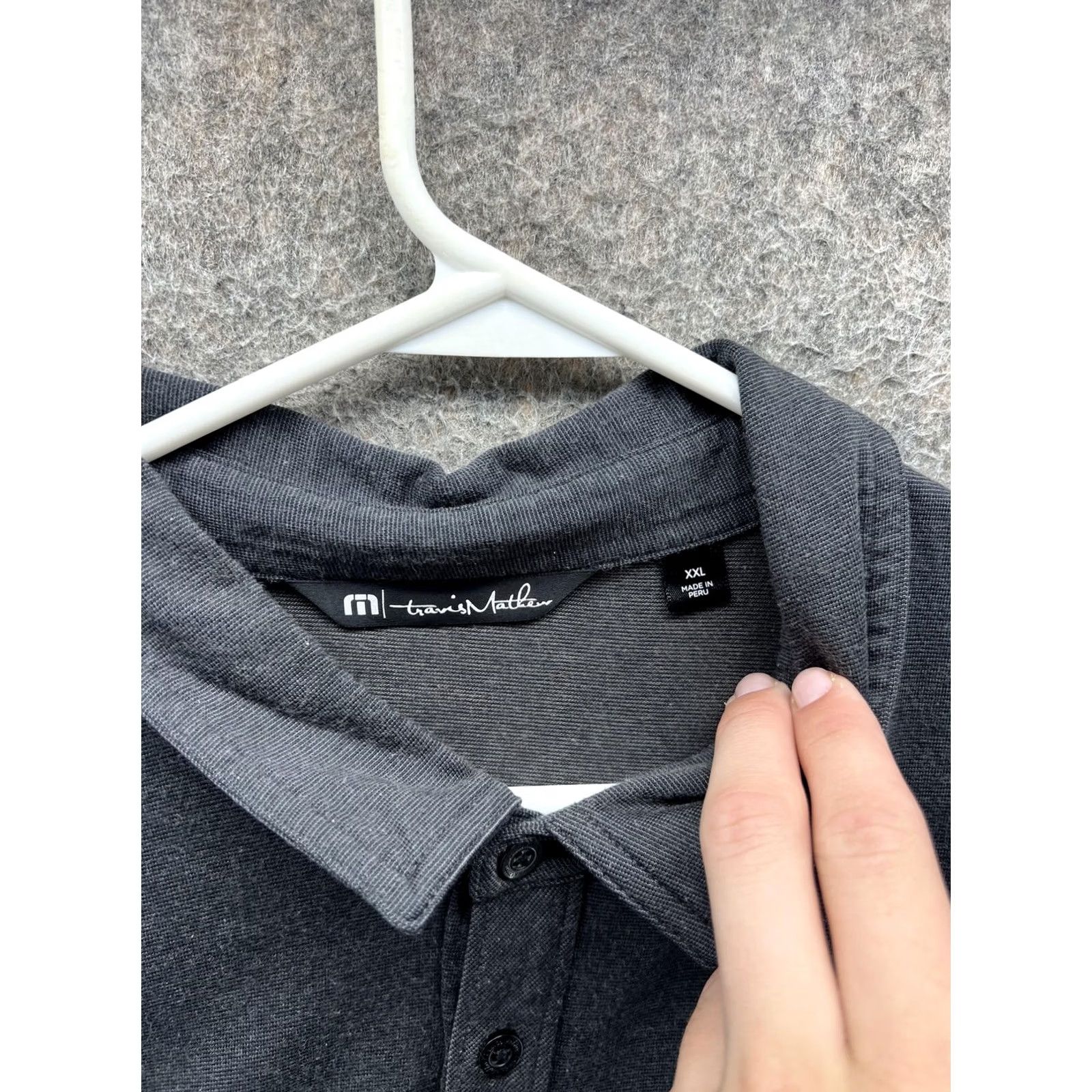 TravisMathew TravisMathew Polo Shirt Mens 2XL Gray Solid Logo Knit Casual Short Sleeve Size US XXL / EU 58 / 5 - 2 Thumbnail