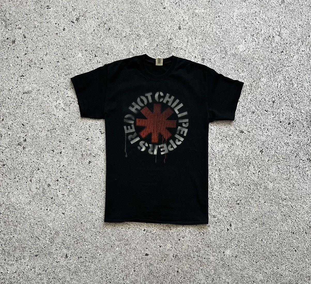 Band Tees Vintage 90s Red Hot Chilli Peppers Rock Band Tee Size US M / EU 48-50 / 2 - 2 Thumbnail