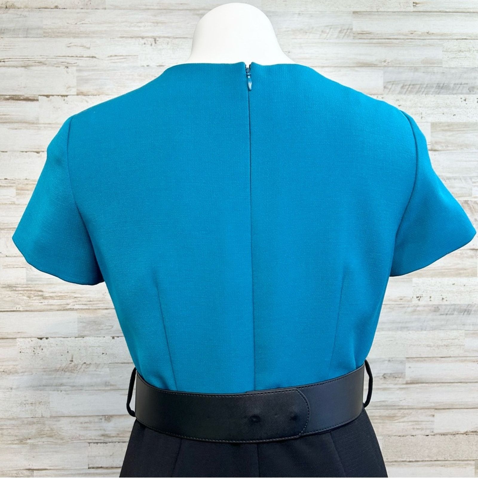 Elie Tahari Tahari Arthur S Levine Short Sleeve Belted Dress Size 4 Size S / US 4 / IT 40 - 9 Thumbnail