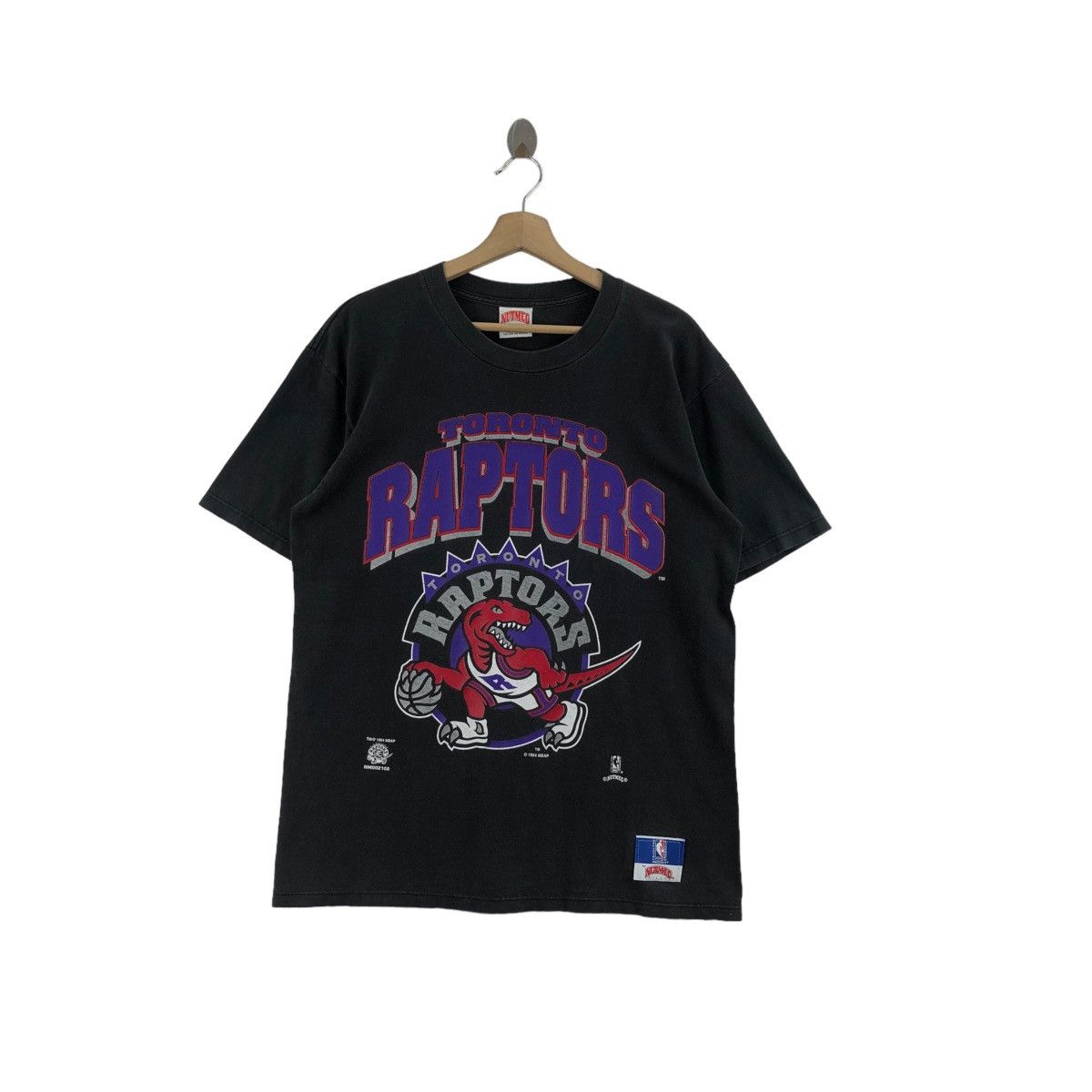 NBA × Nutmeg × Vintage Pick!! Vtg 1994 NBA TORONTO RAPTORS By Nutmeg Top Tee Tshirt Size US L / EU 52-54 / 3 - 1 Thumbnail