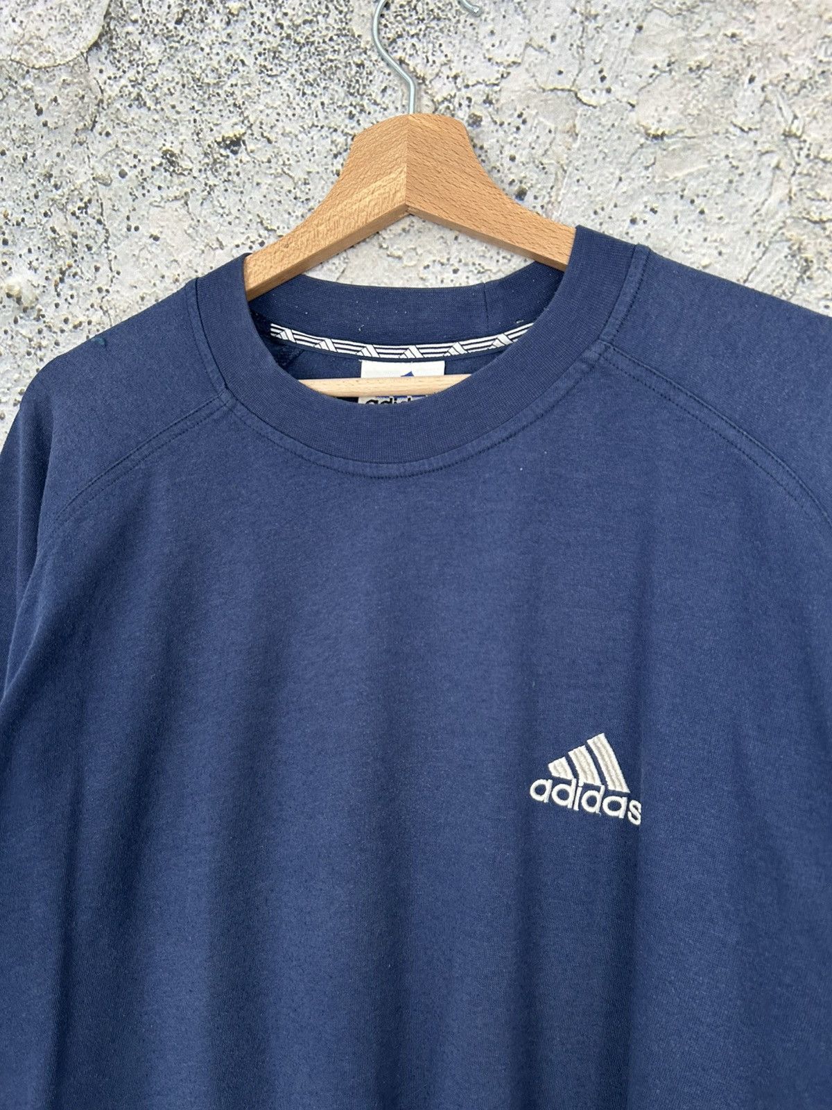Adidas Adidas Vintage Sportswear Tee 90s Boxy Fit Baggy Rap Skate Size US M / EU 48-50 / 2 - 3 Thumbnail
