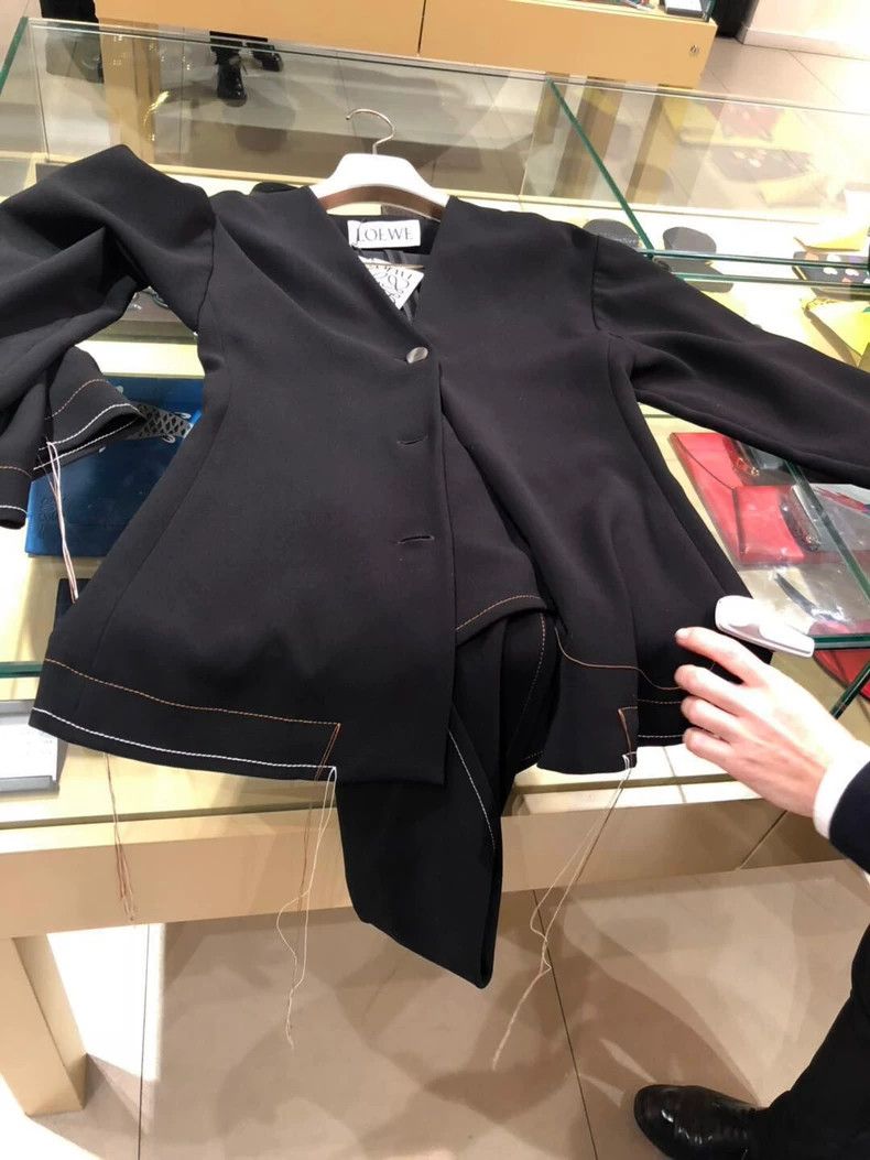 Loewe LOEWE Go with a sleek top Size XXS / US 00 / IT 34 - 3 Thumbnail