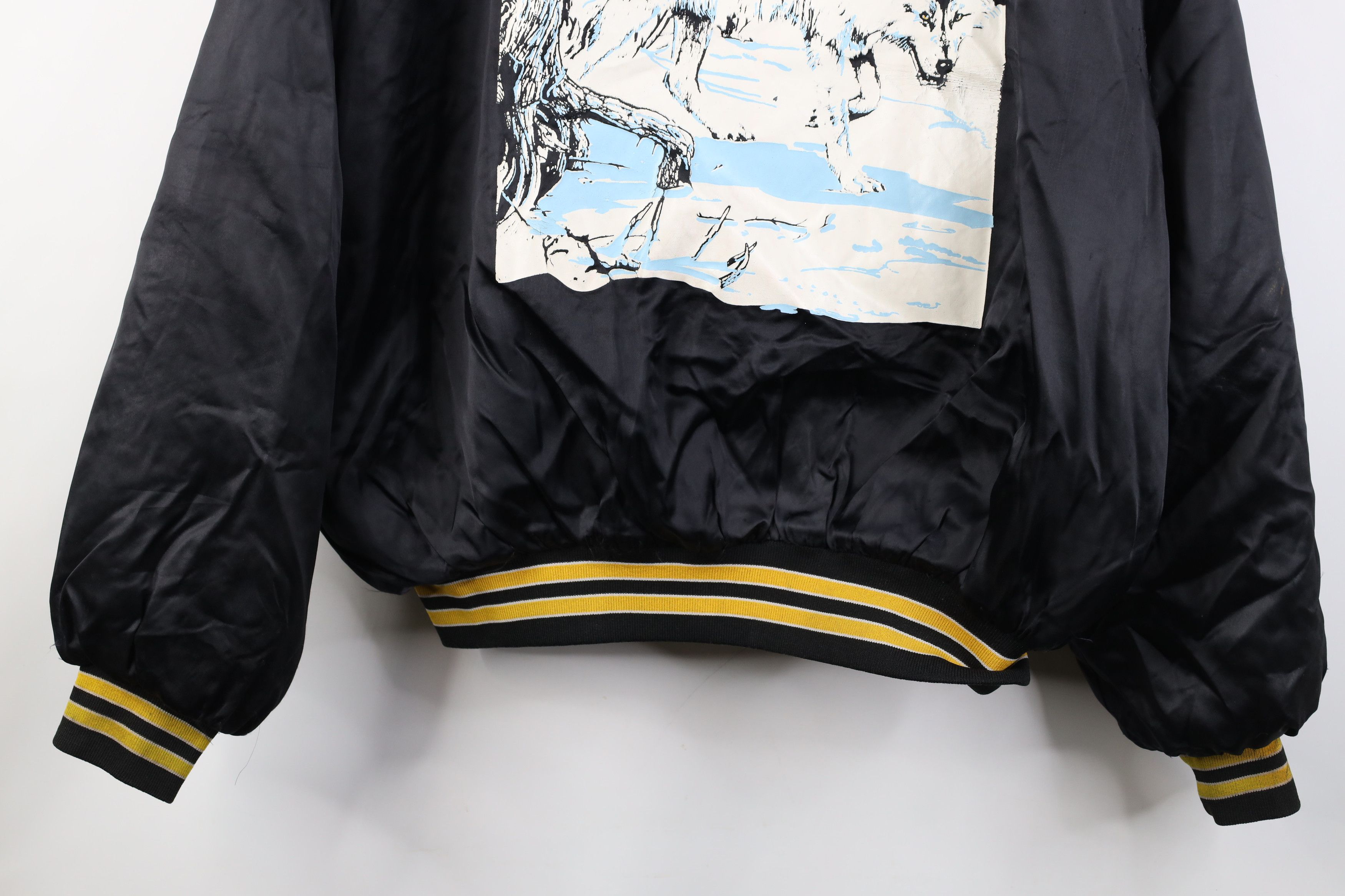 Vintage Vintage 80s Tavern Toledo Ohio Wolf Satin Bomber Jacket USA Size US XXL / EU 58 / 5 - 16 Thumbnail