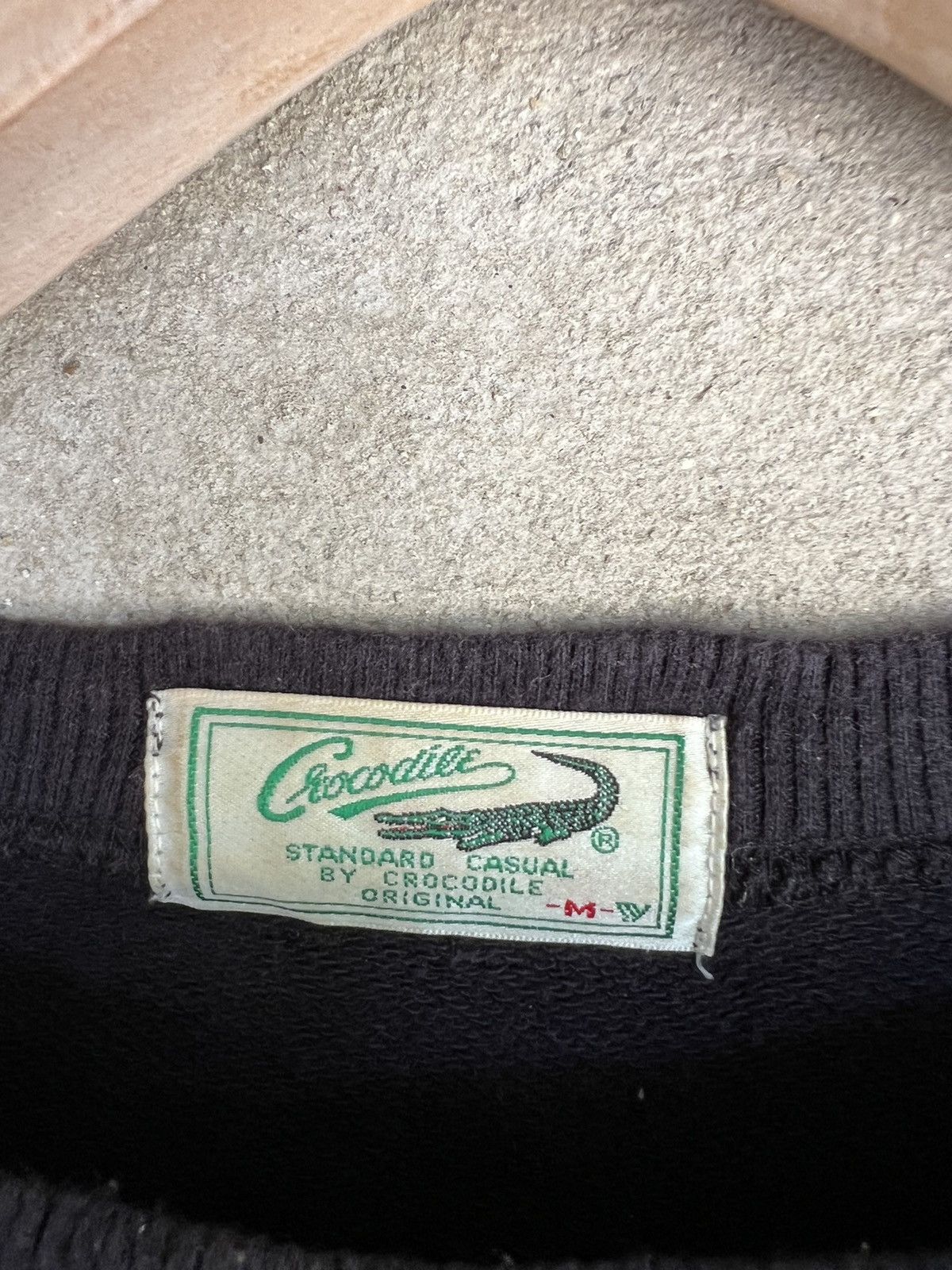 Vintage Vintage Crocodile Small Logo Sweatshirt Size US M / EU 48-50 / 2 - 4 Thumbnail