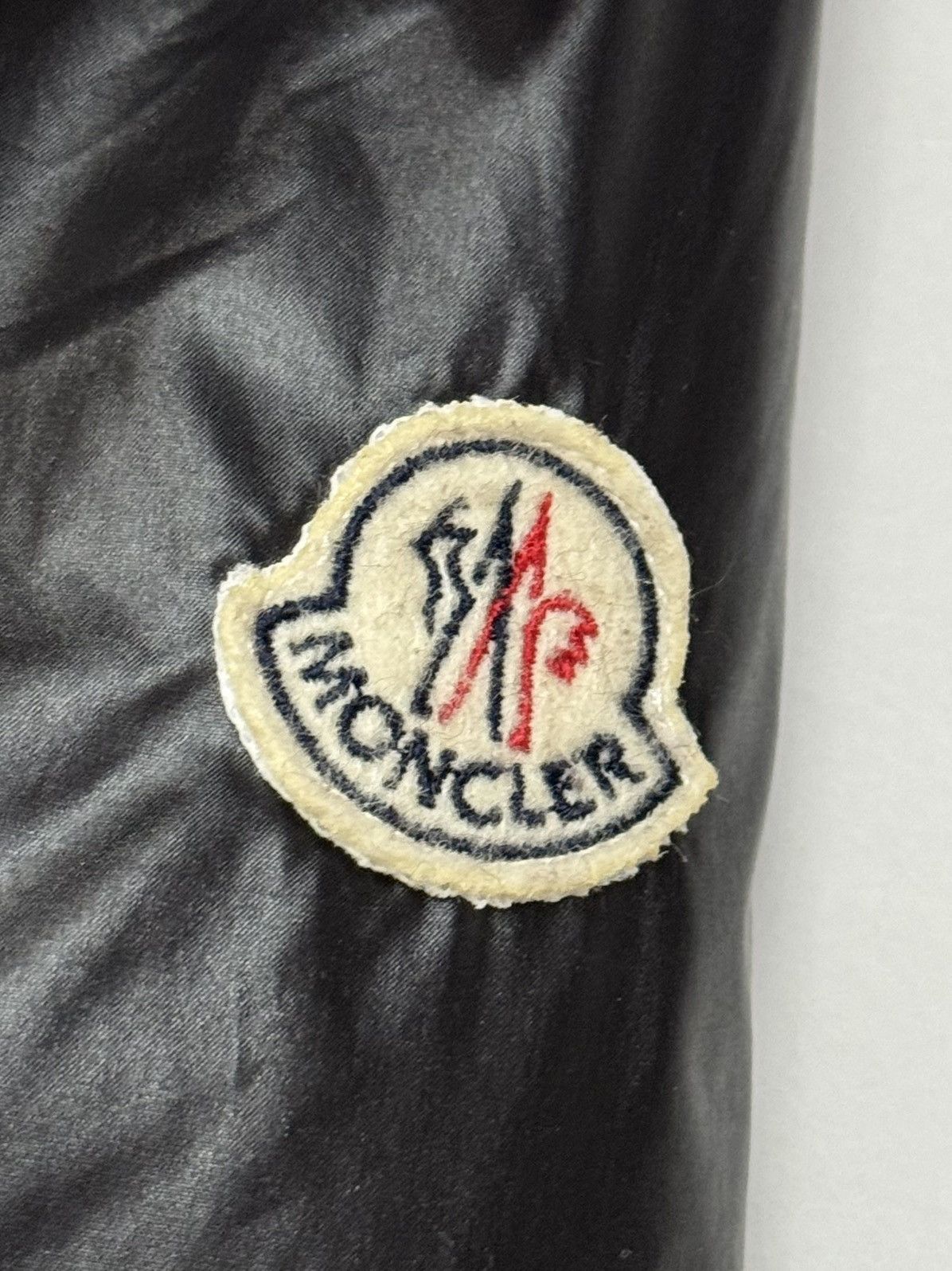 Moncler Moncler Vintage women’s down jacket Size S / US 4 / IT 40 - 8 Thumbnail