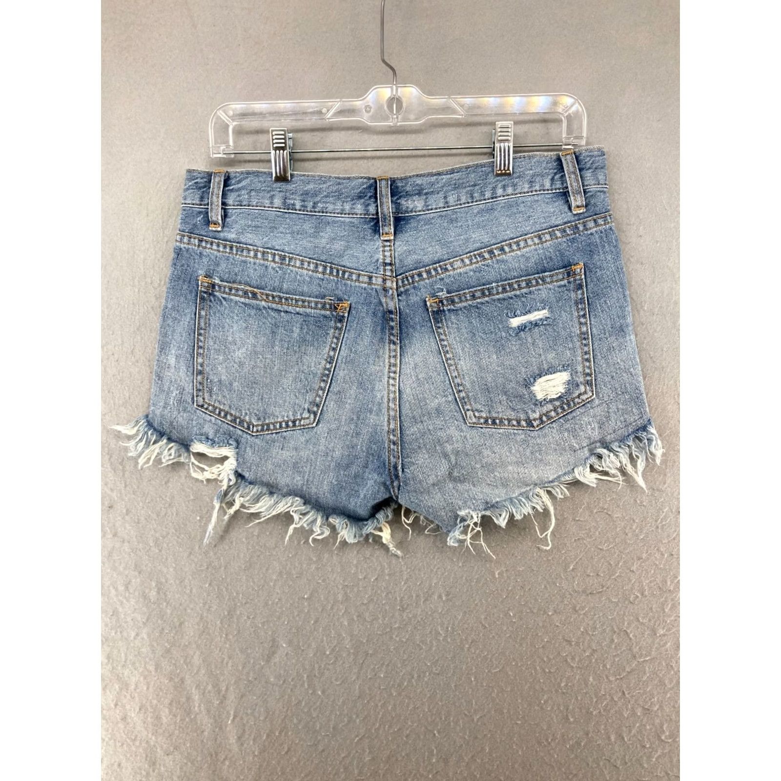 Vintage We The Free Womens Shorts 27 Distroyed Raw Hem Festival Denim Blue 5-Pocket Cut-Off Street Bohemian Festival Womens Size 27" / US 4 / IT 40 - 7 Thumbnail