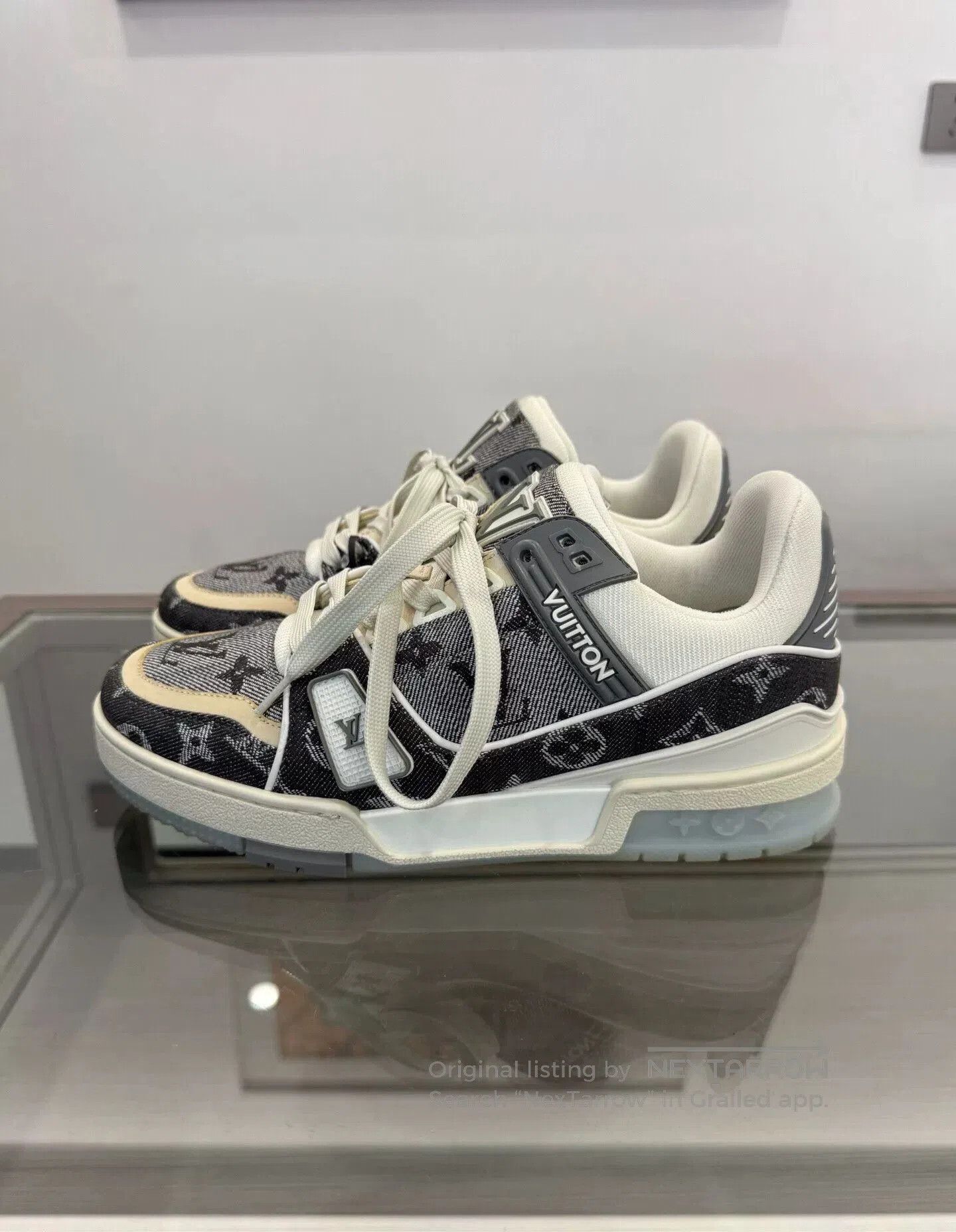Louis Vuitton Louis Vuitton Trainer Women's Sneakers. Size US 6.5 / IT 36.5 - 4 Thumbnail