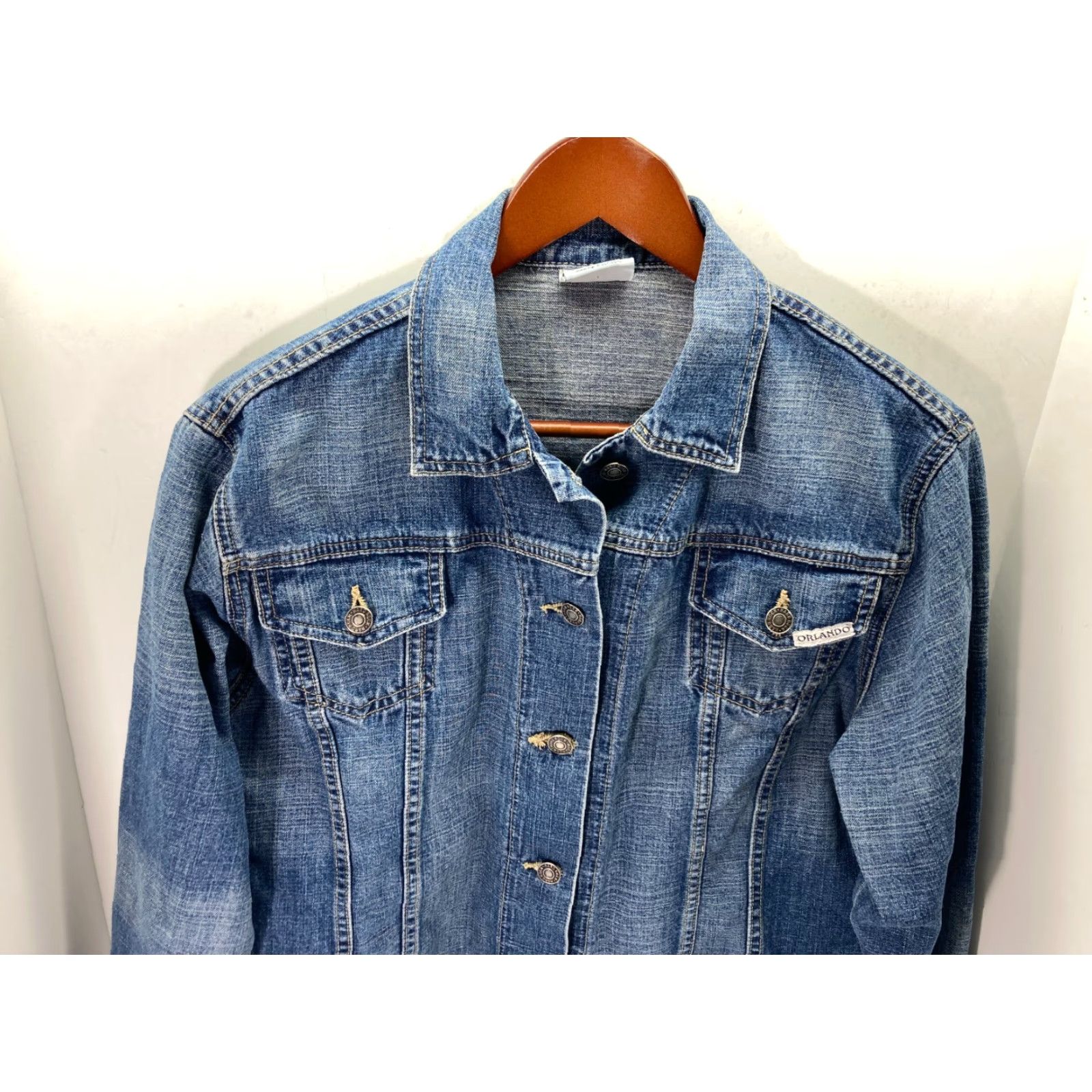 Hard Rock Cafe VINTAGE Hard Rock Vault Orlando Jacket Womens Medium Blue Denim Button Front Size M / US 6-8 / IT 42-44 - 4 Thumbnail