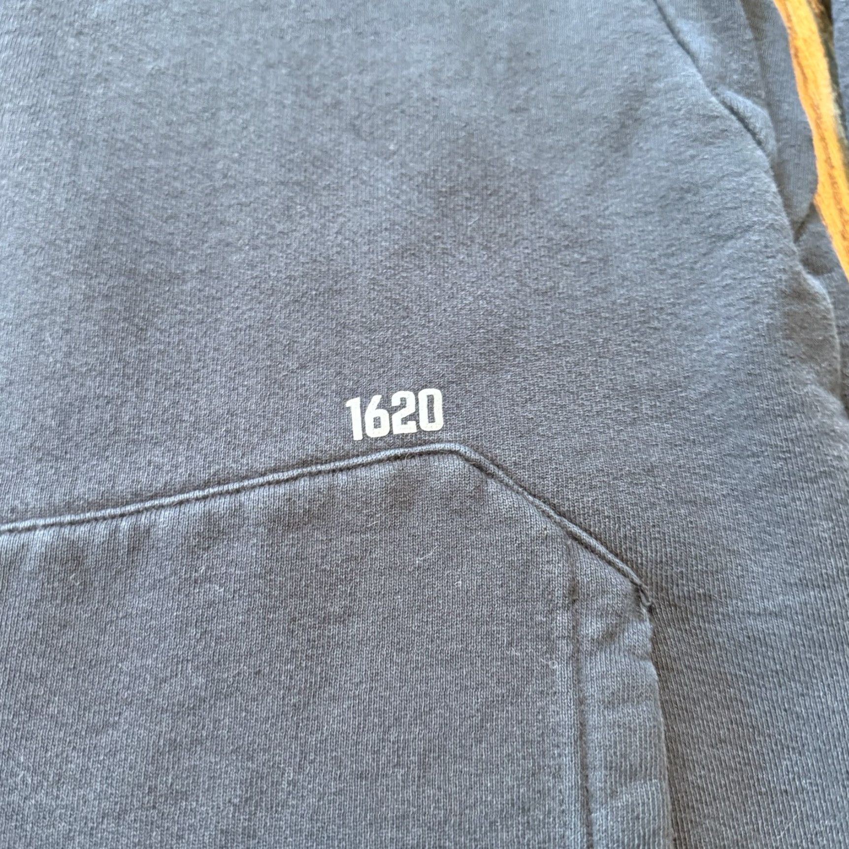 Vintage 1620 Workwear Hoodie Men’s Black Large Pullover Snaps Pocket Heavy Shirt Hoodie Mens 1620 Size US L / EU 52-54 / 3 - 2 Thumbnail