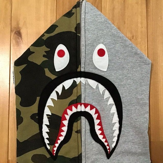 Bape × Nigo 2006 BAPE camo Shark full zip hoodie a bathing ape NIGO Size US S / EU 44-46 / 1 - 3 Thumbnail