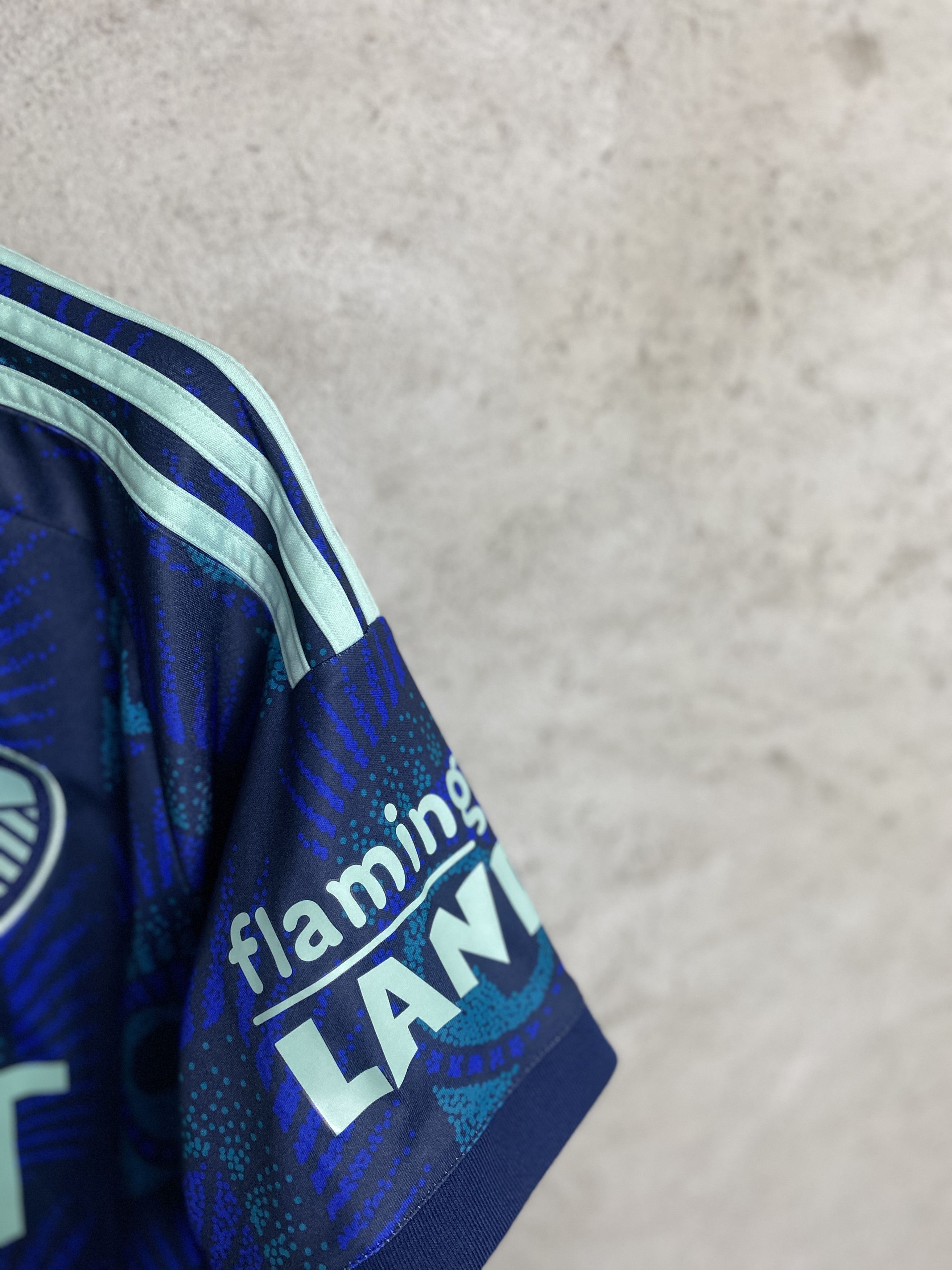 Adidas 2023 Adidas LUFC Leeds United Jersey Blockcore Y2K Size US S / EU 44-46 / 1 - 4 Thumbnail