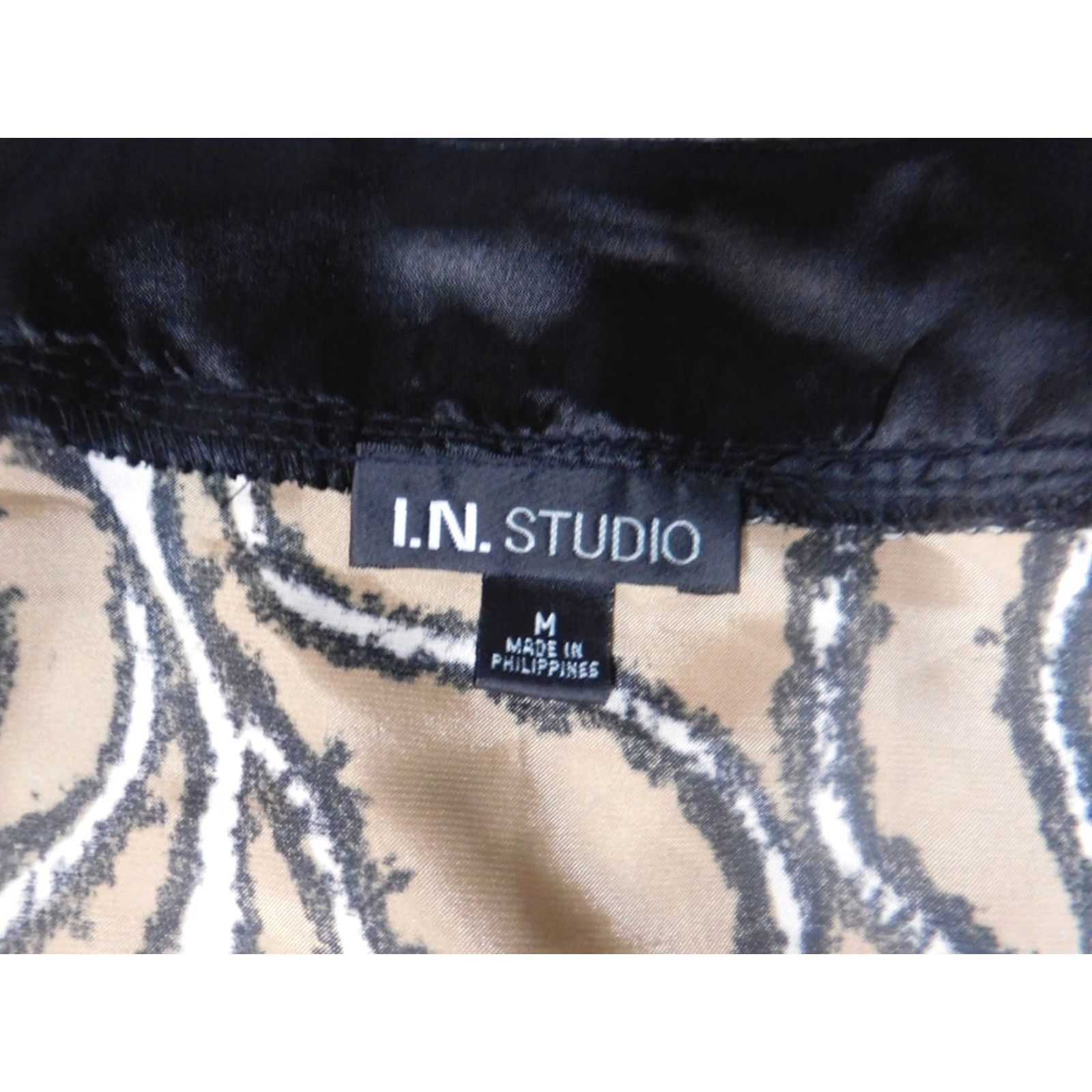 Vintage I.N. Studio Womens Blouse M Regular Brown Floral 3/4 Sleeve Round Neck Pullover Stretch Size M / US 6-8 / IT 42-44 - 5 Thumbnail