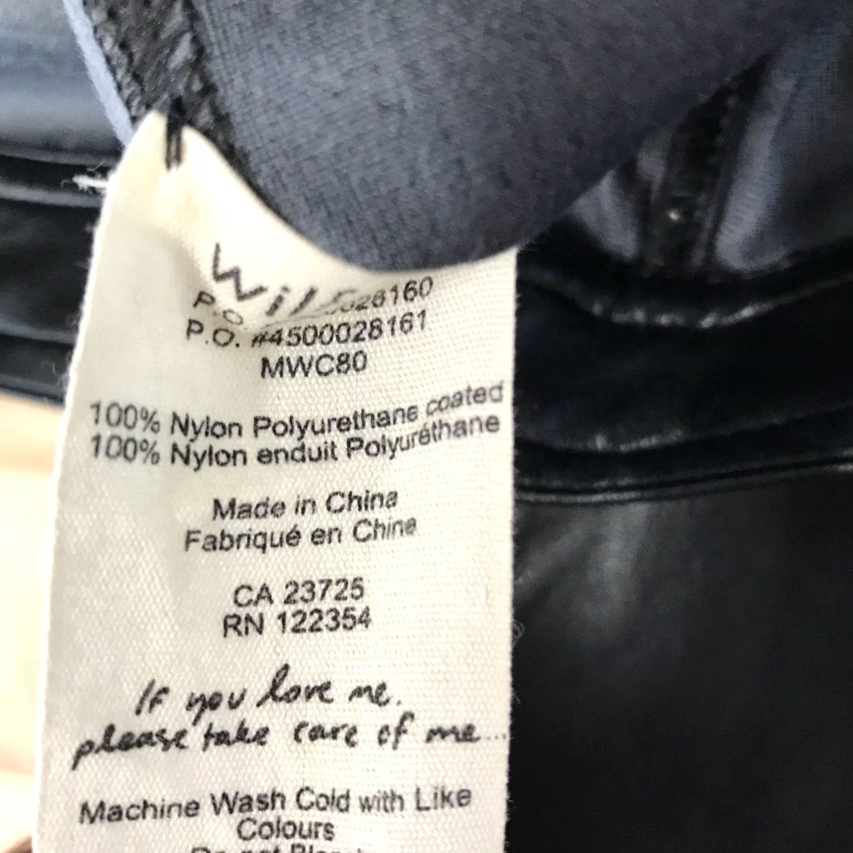 Vintage WILFRED Women's Black Nylon Faux Leather Button Waist Pants 2 Size 26" / US 2 / IT 38 - 7 Thumbnail
