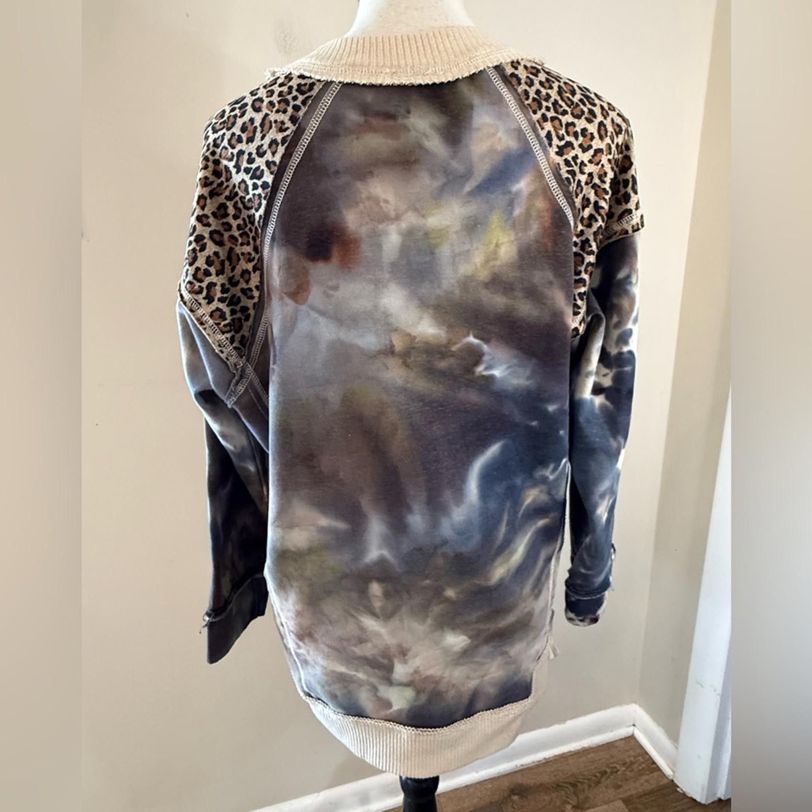 Other Umgee tie dyed & leopard print oversized sweatshirt SZ SM Size S / US 4 / IT 40 - 4 Thumbnail