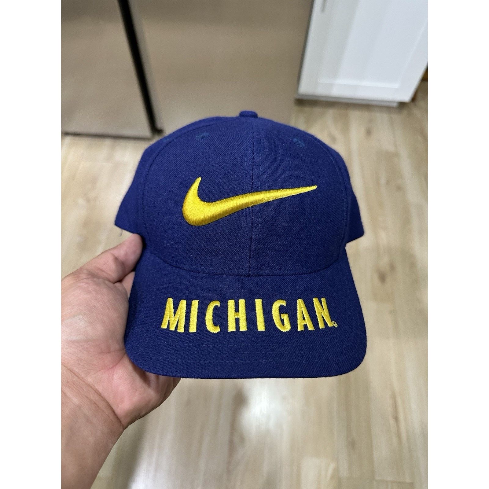Nike Team Nike Michigan Wolverines Navy hat Adjustable Vintage Size ONE SIZE - 1 Thumbnail