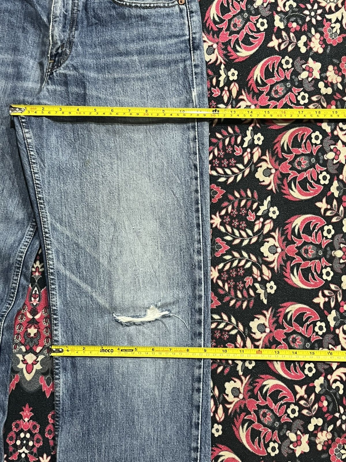 Levi's Vintage Levi’s 508 Blue Washed Distressed Frayed Leg Jeans Size US 30 / EU 46 - 16 Thumbnail