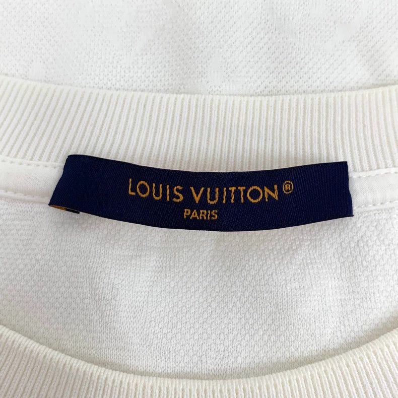Louis Vuitton Louis Vuitton 23 white logo embossed full-print cotton cre Size US XL / EU 56 / 4 - 5 Thumbnail