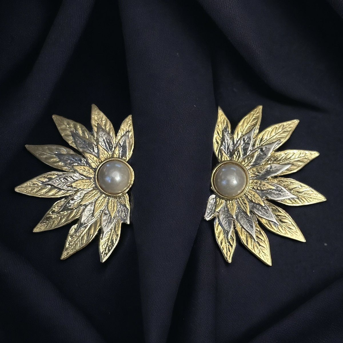 Other Two tone halved sunflower post earrings Size ONE SIZE - 1 Thumbnail