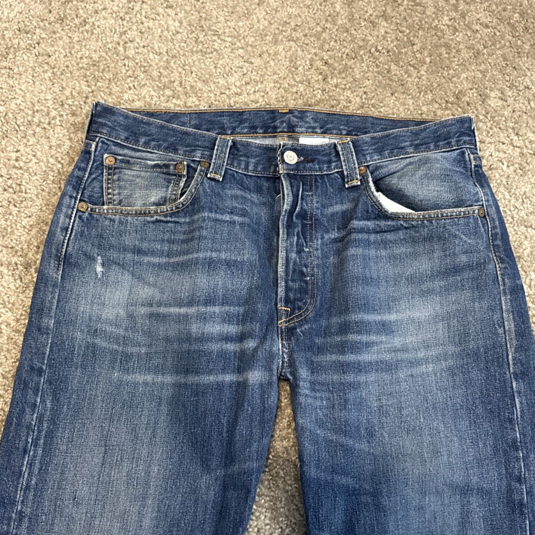 Levi's VINTAGE Levi's 501 XX Jeans Men 33x32 Denim Blue 90s Button Fly Straight Size US 33 - 4 Thumbnail